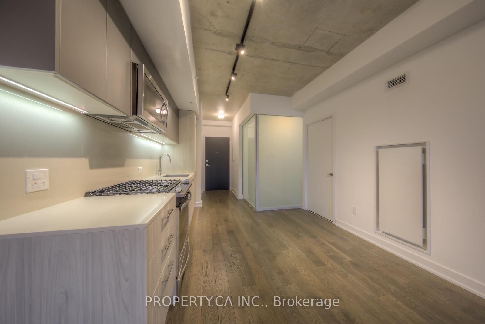 665 Kingston Road 406, Toronto Unit: 406