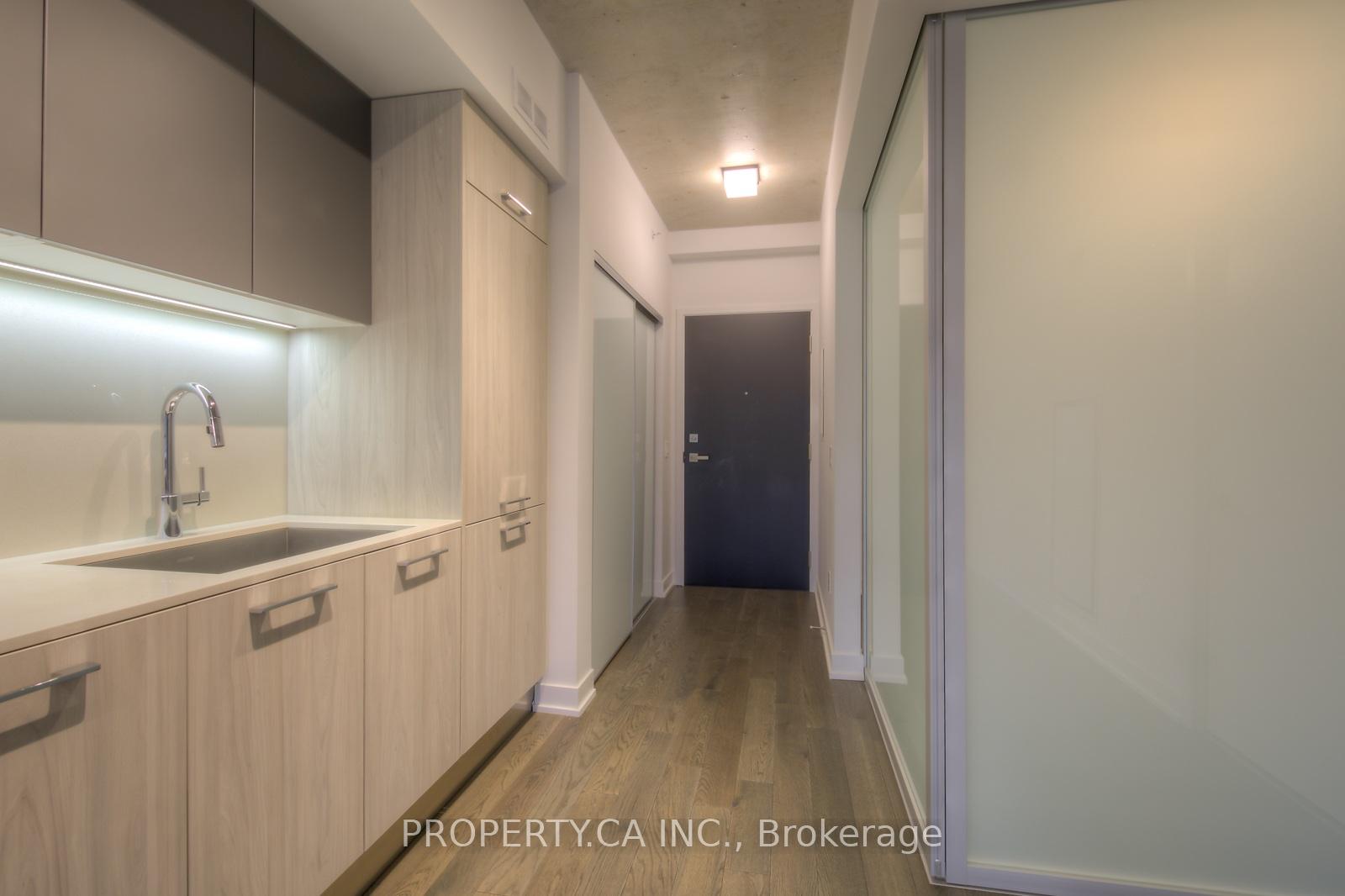 665 Kingston Road 406, Toronto Unit: 406