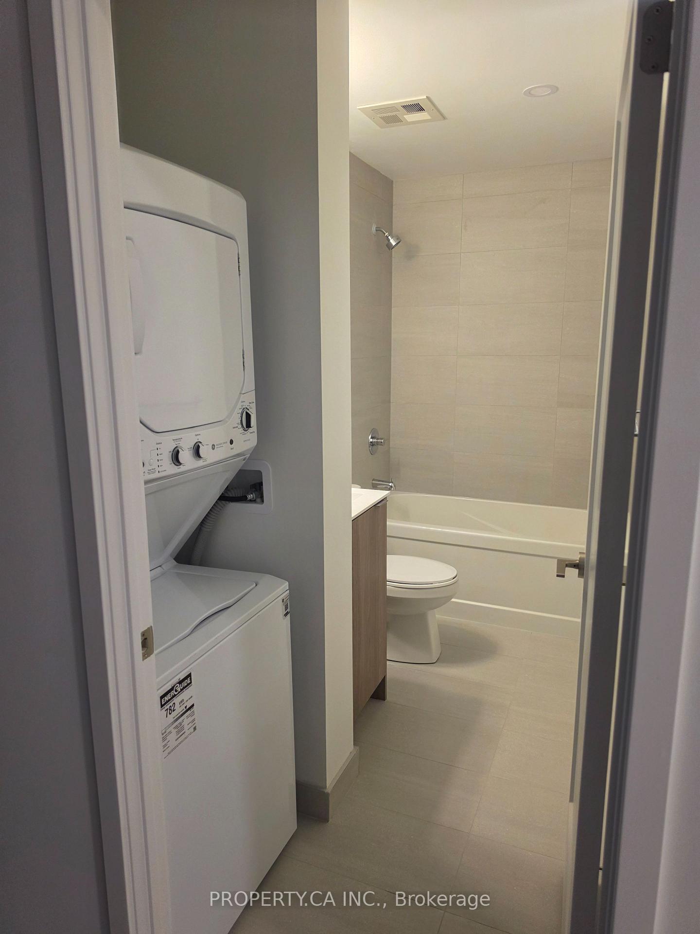 20 Deans Drive 221, Toronto Unit: 221