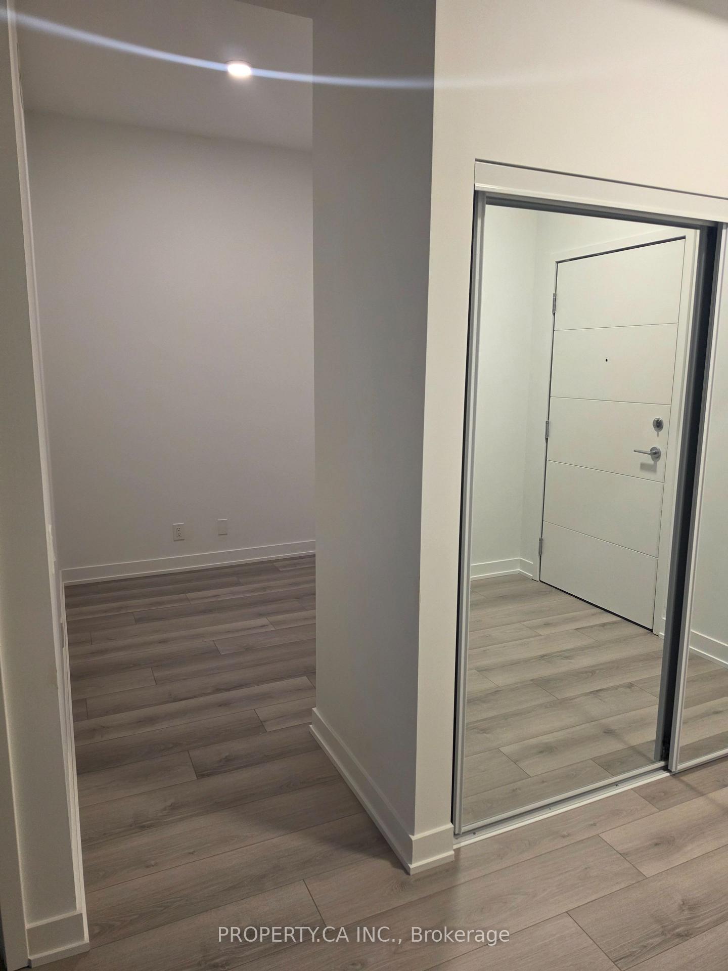 20 Deans Drive 221, Toronto Unit: 221