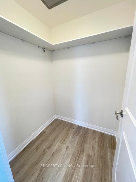 3270 Sheppard Avenue E 2222, Toronto Unit: 2222