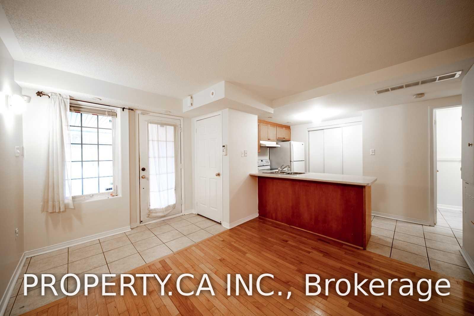 42 Pinery Trail 117, Toronto Unit: 117