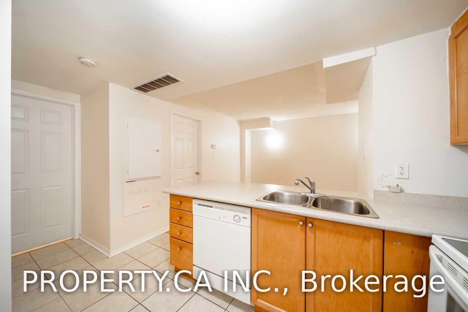 42 Pinery Trail 117, Toronto Unit: 117