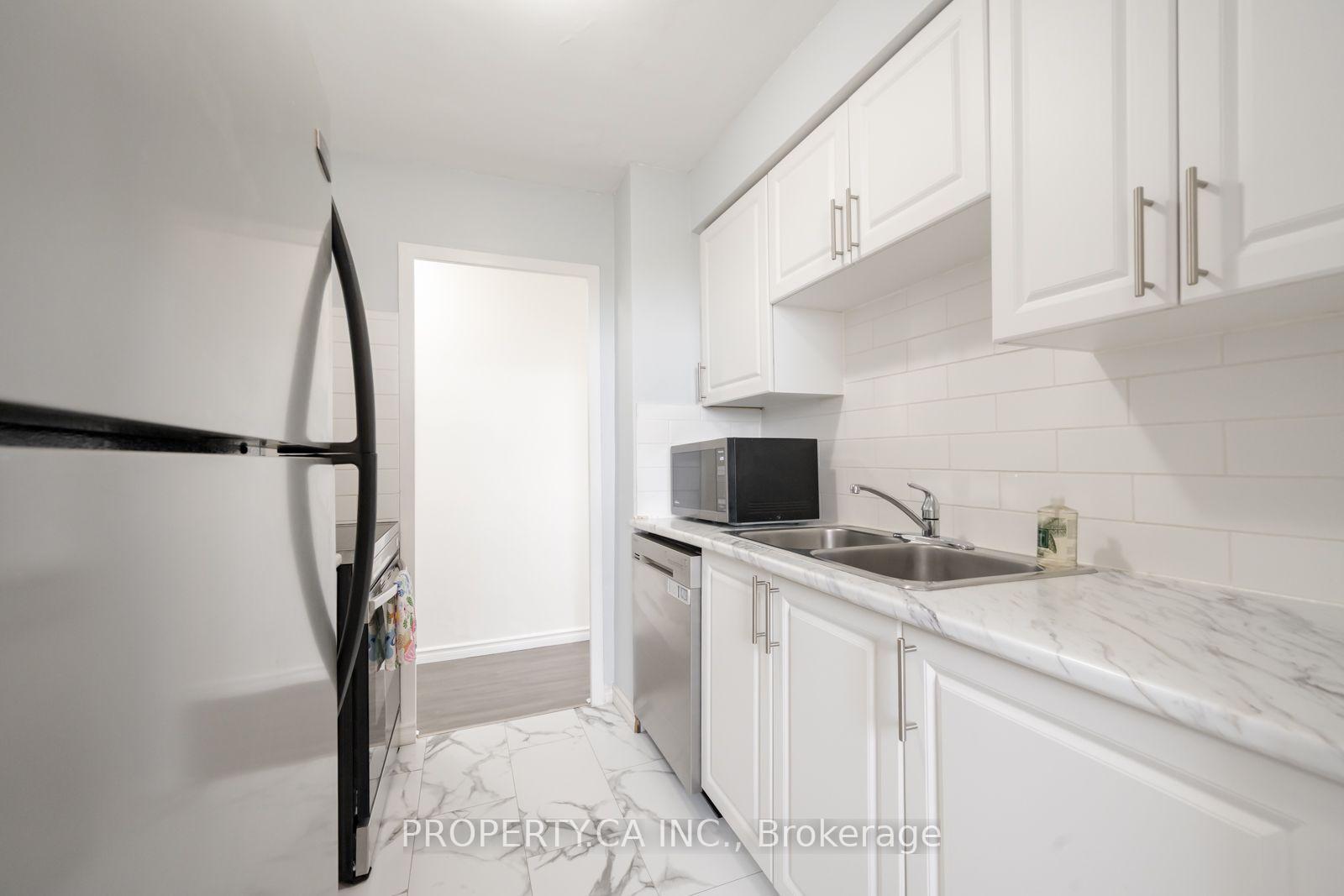 3311 Kingston Road 1111, Toronto Unit: 1111