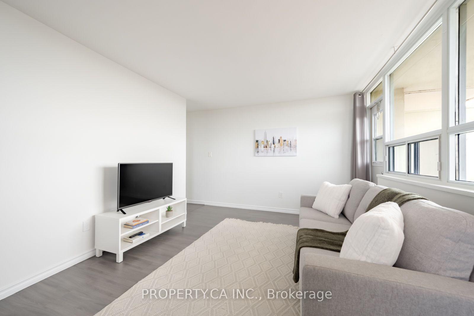 3311 Kingston Road 1111, Toronto Unit: 1111