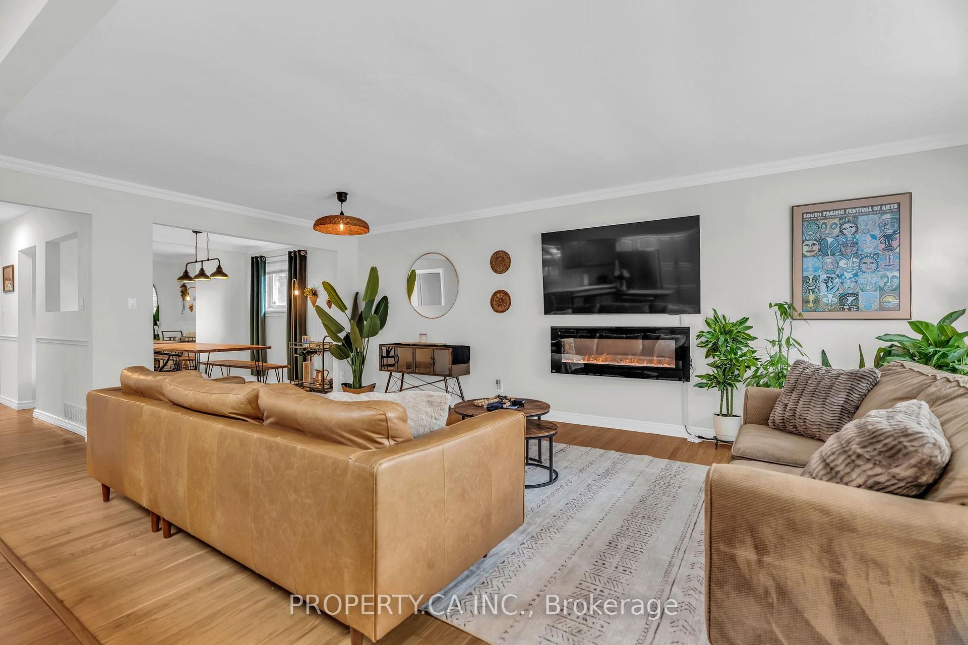 833 Krosno Boulevard
