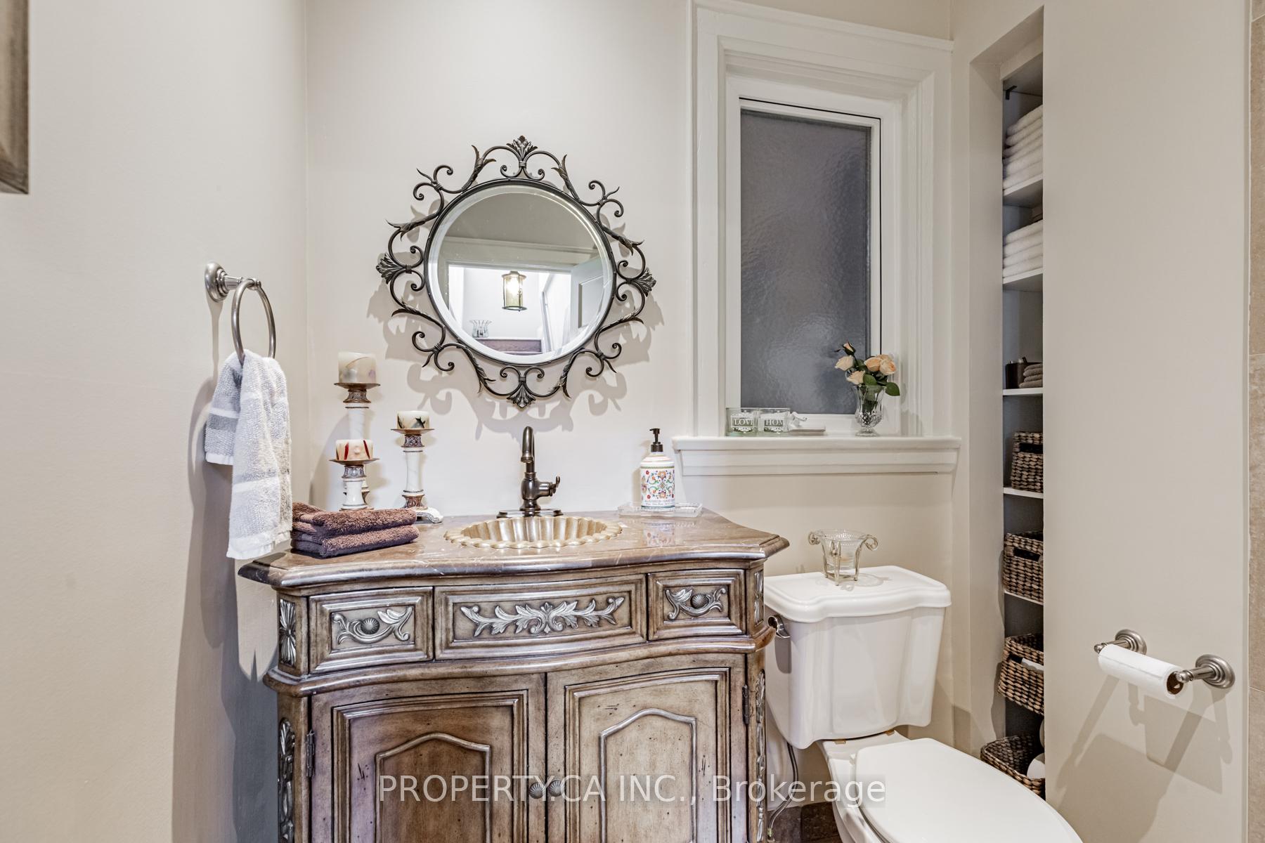 131 Gillard Avenue Upper, Toronto Unit: Upper