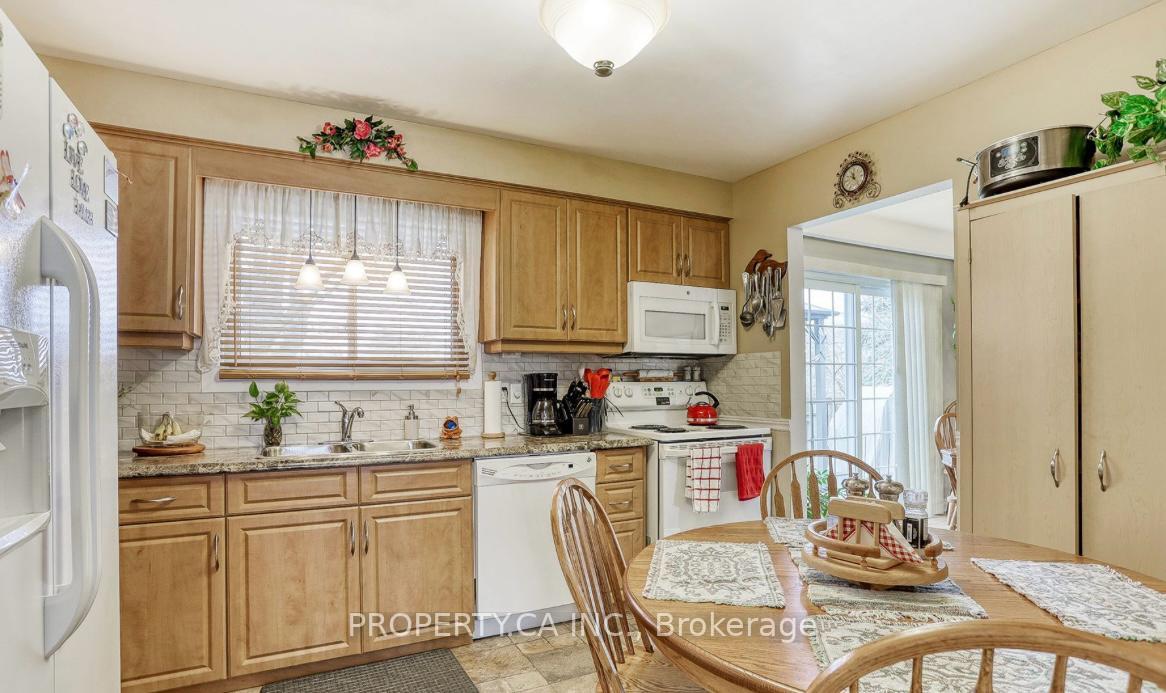 204 Mason Drive Upper