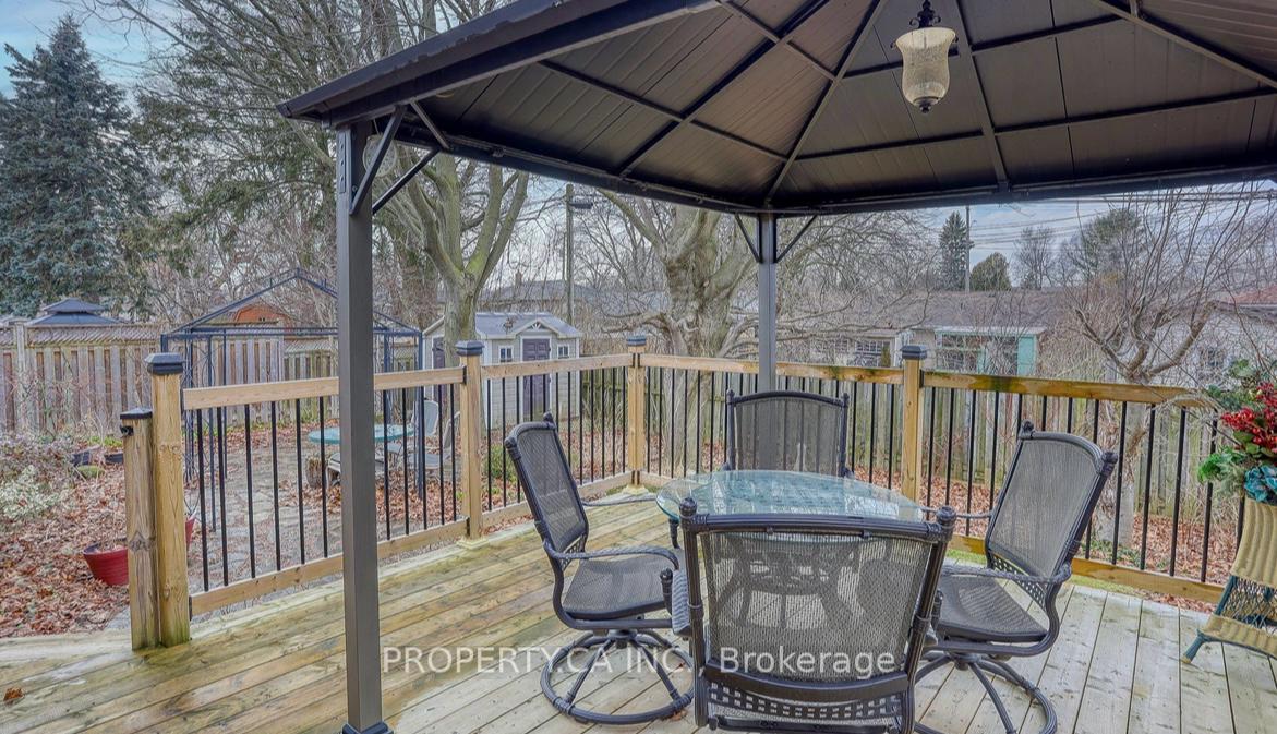 204 Mason Drive Upper