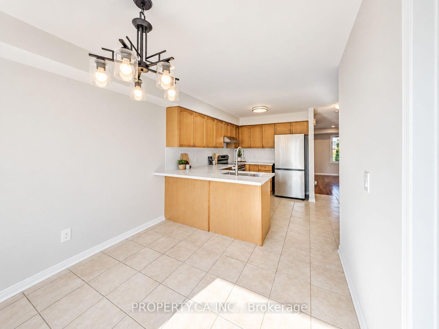 72 Jenkinson Way, Toronto