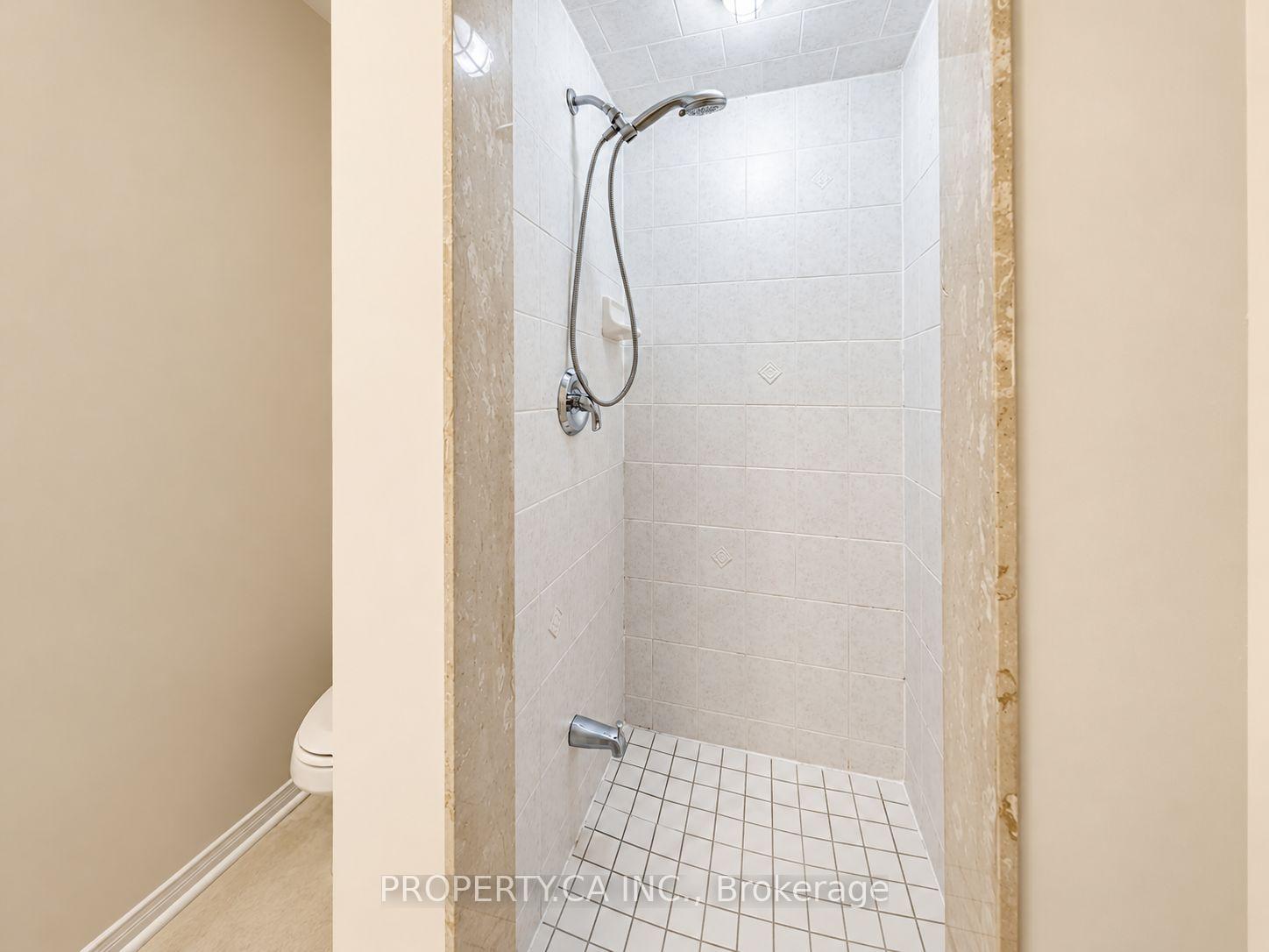 72 Jenkinson Way, Toronto