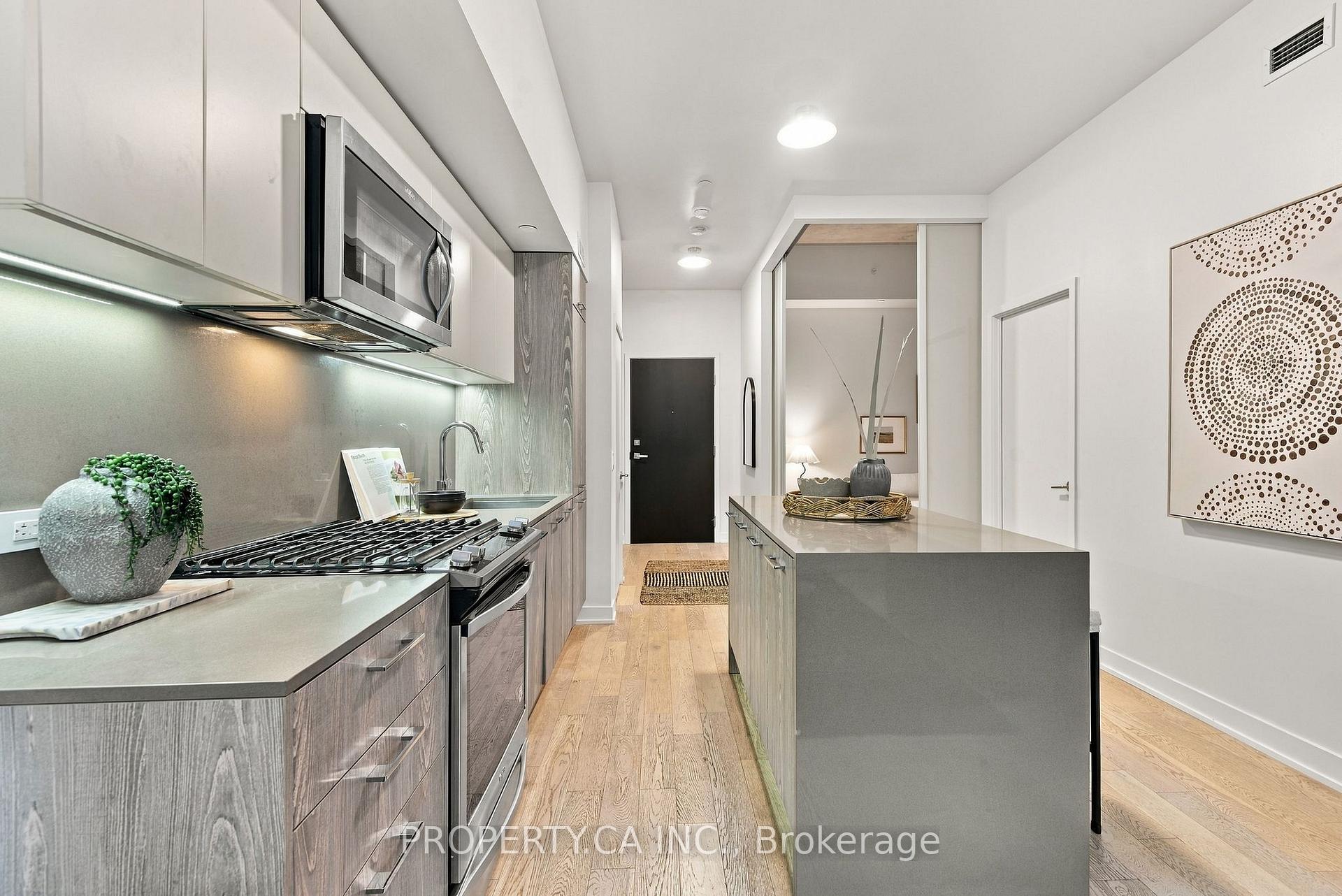630 Kingston Road 101, Toronto Unit: 101