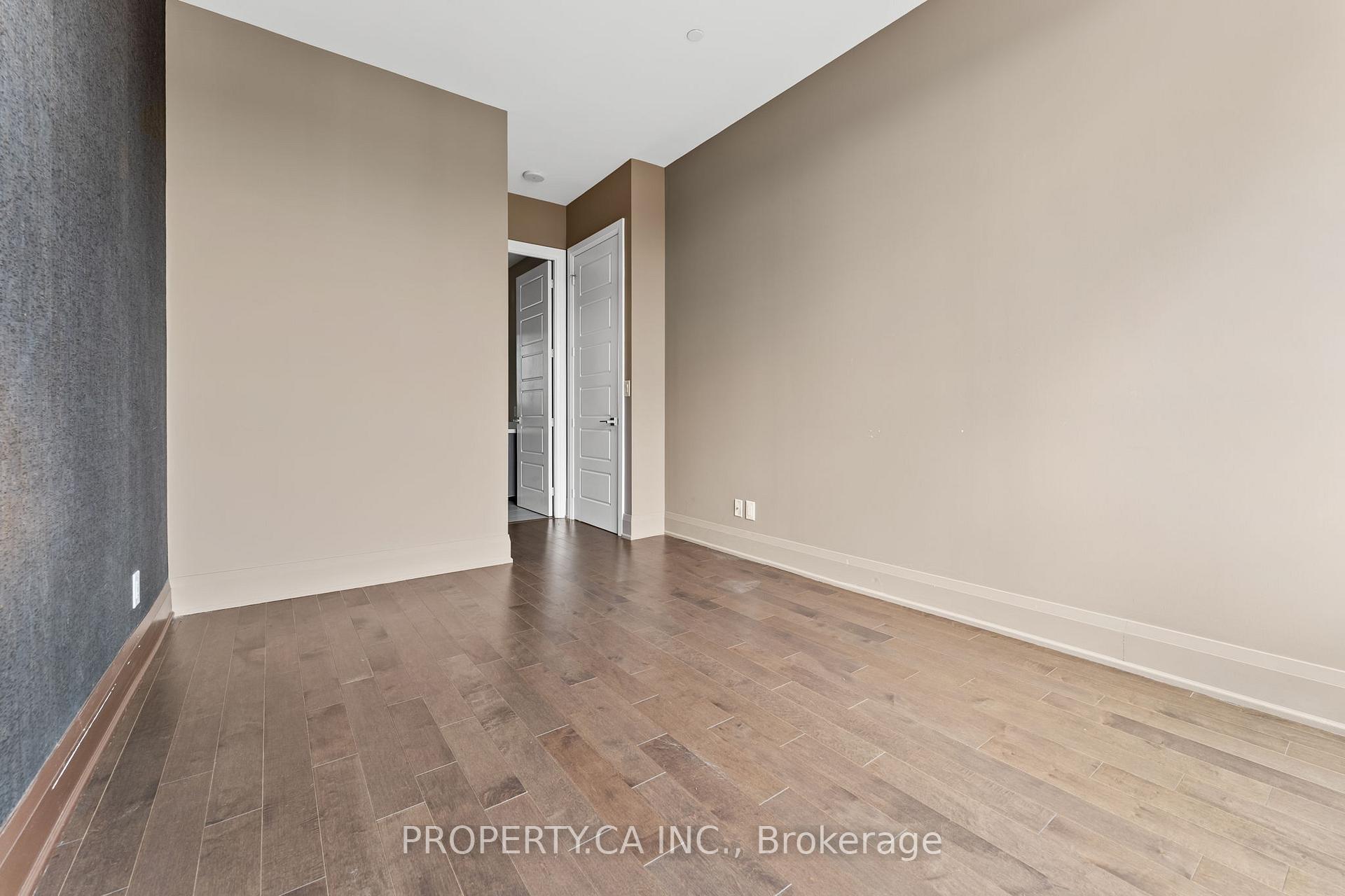 28 Uptown Drive Ph15