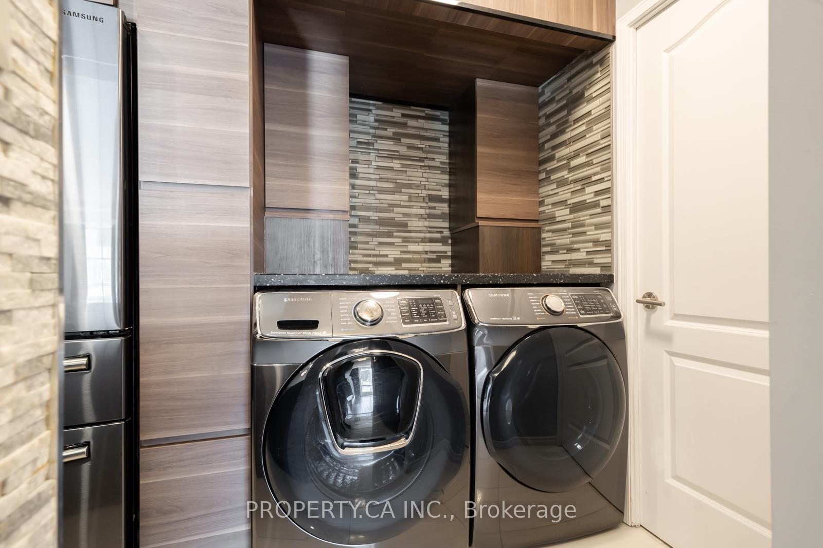 399 South Park Road 303