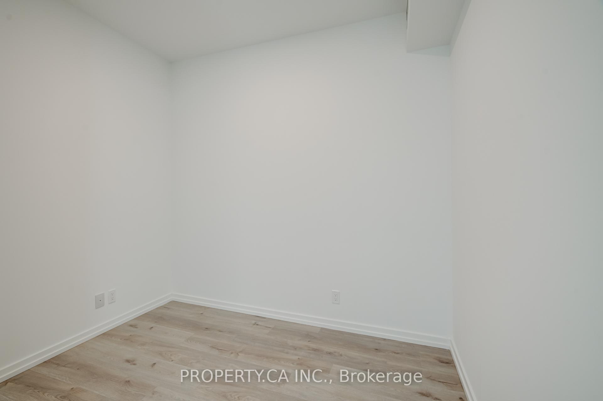 1000 Portage Parkway 2107