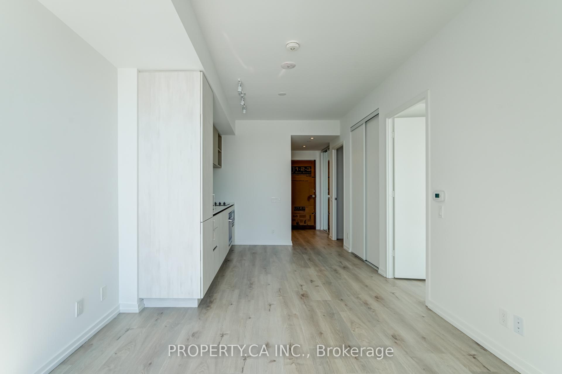 1000 Portage Parkway 2107