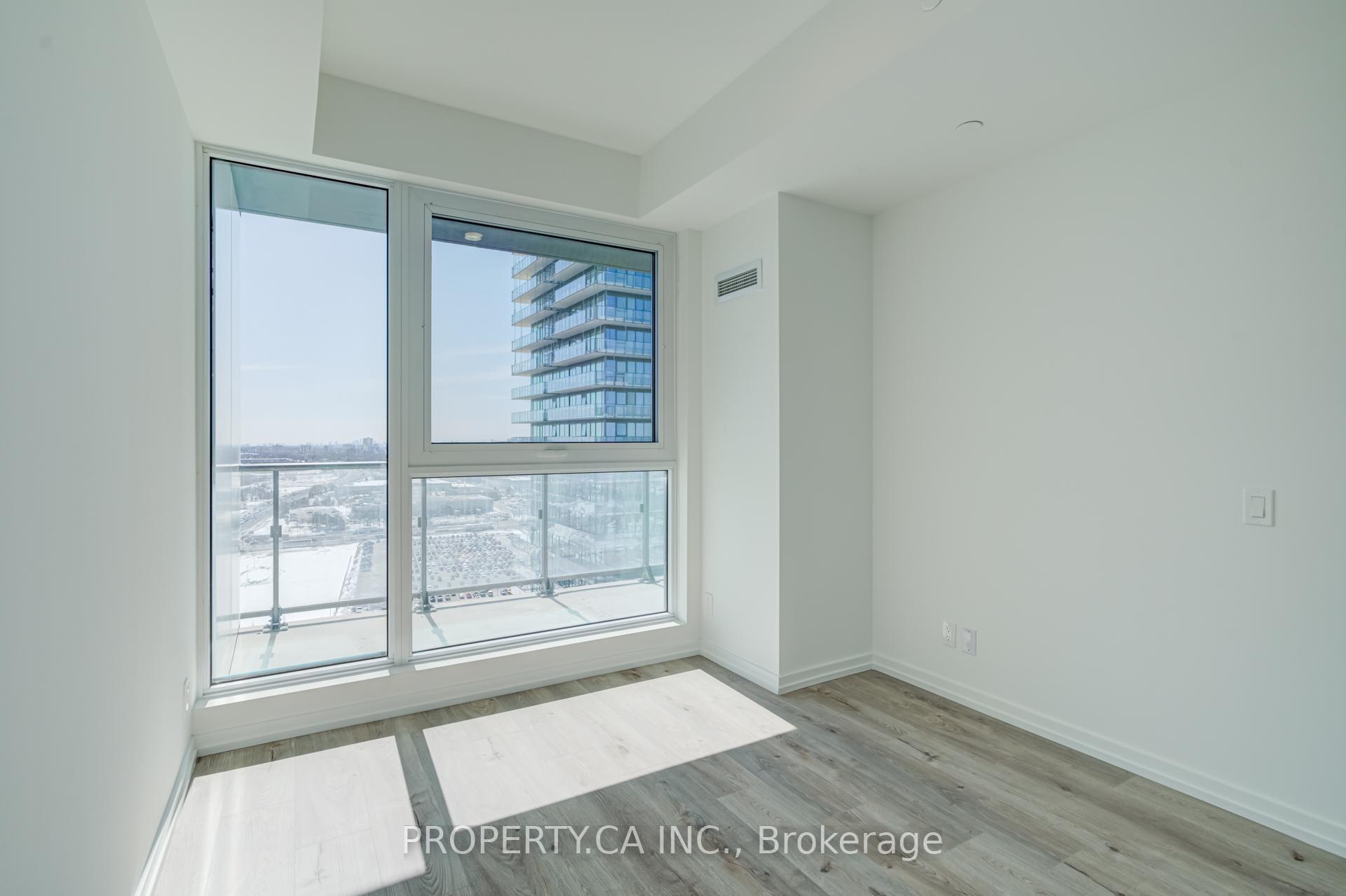1000 Portage Parkway 2107