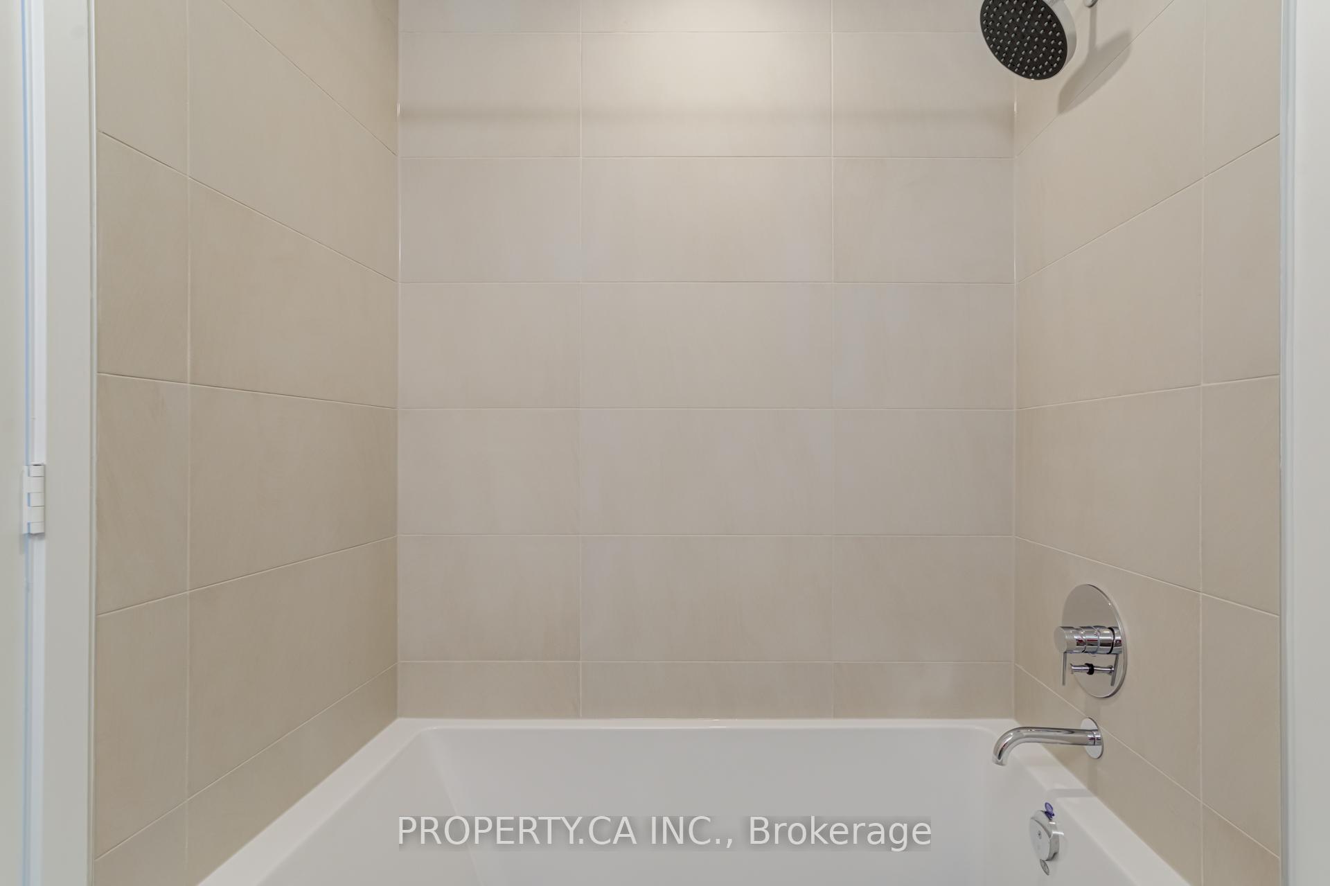 1000 Portage Parkway 2107