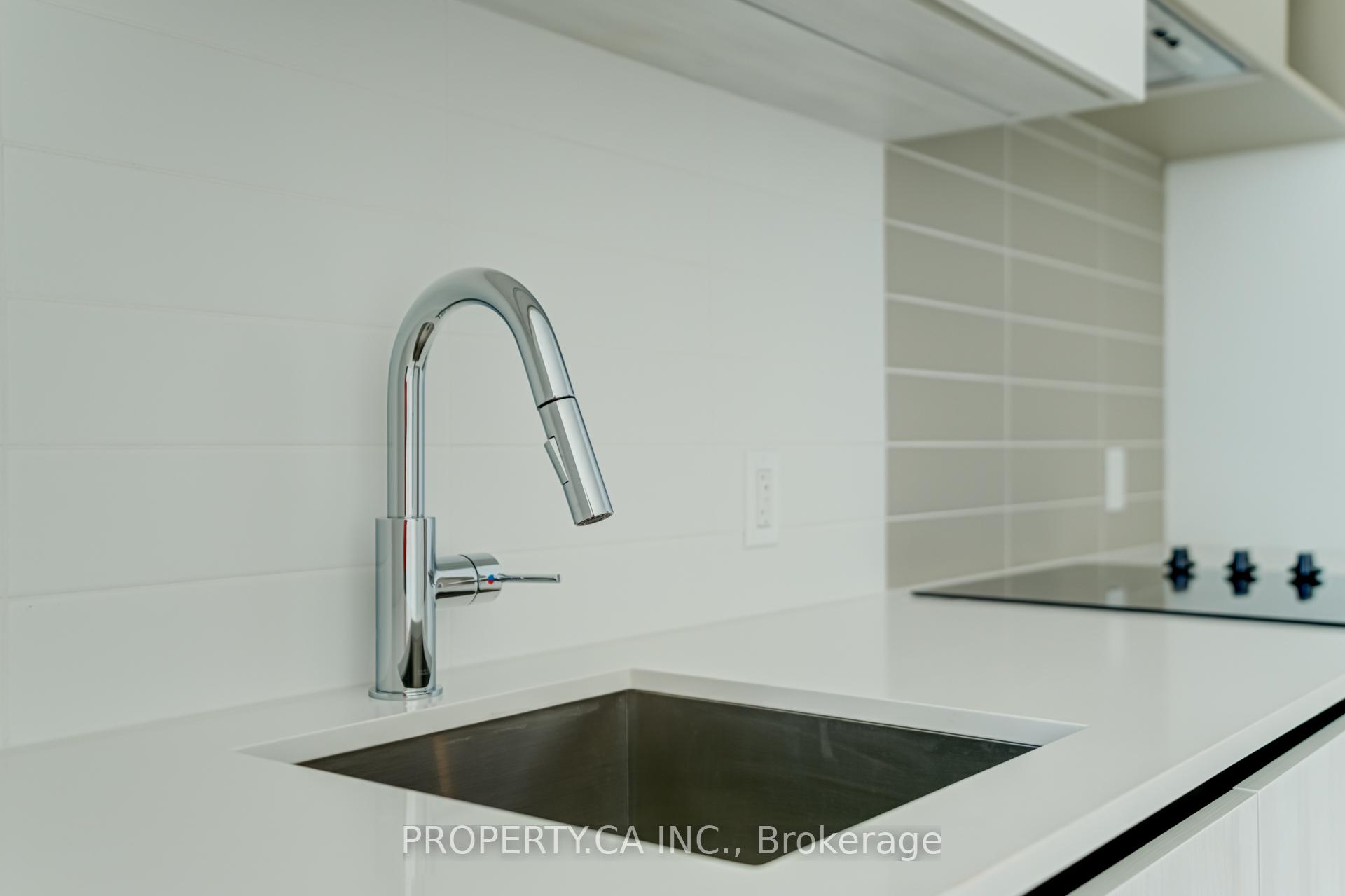 1000 Portage Parkway 2107