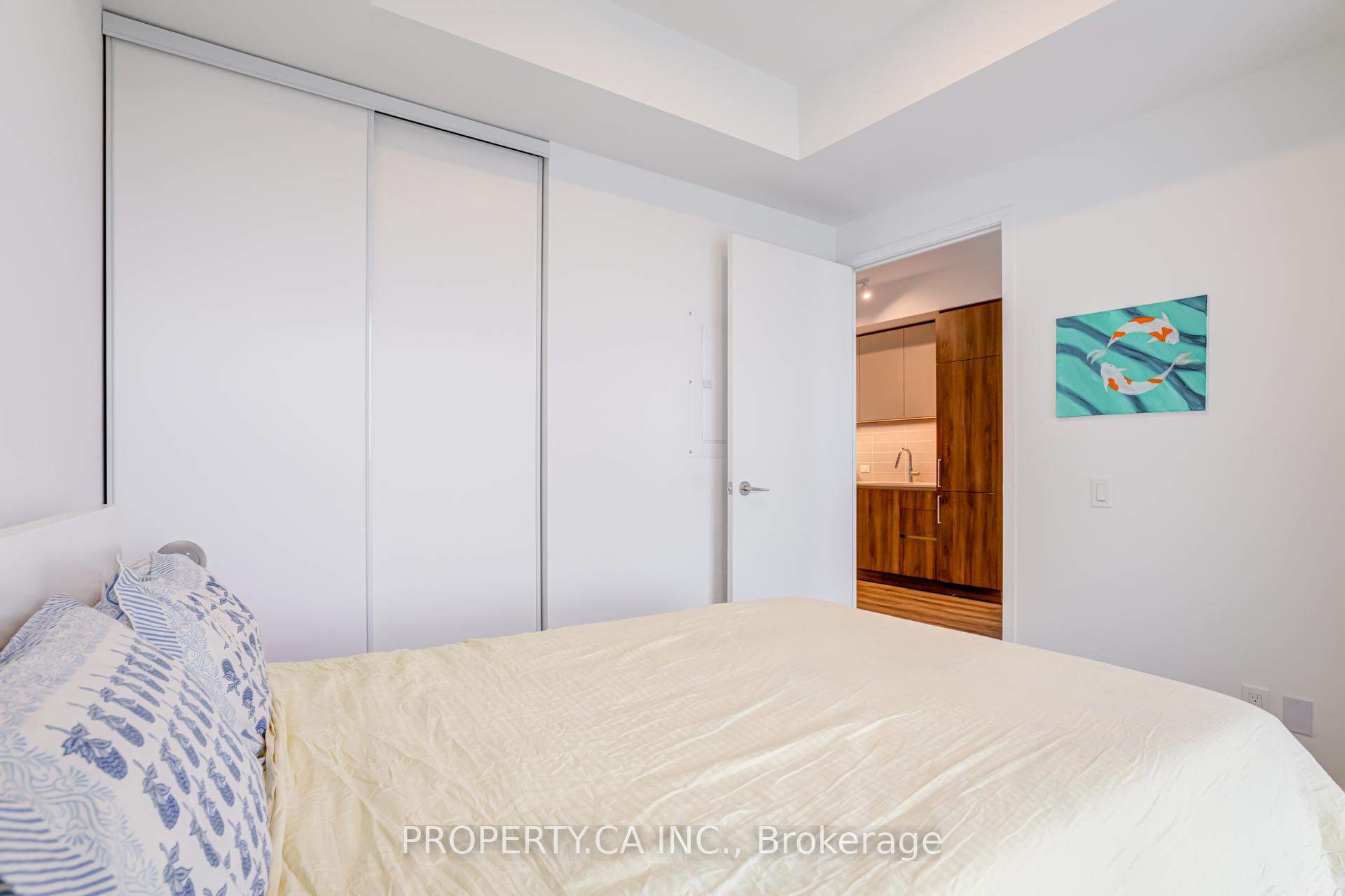 7890 Jane Street 1201