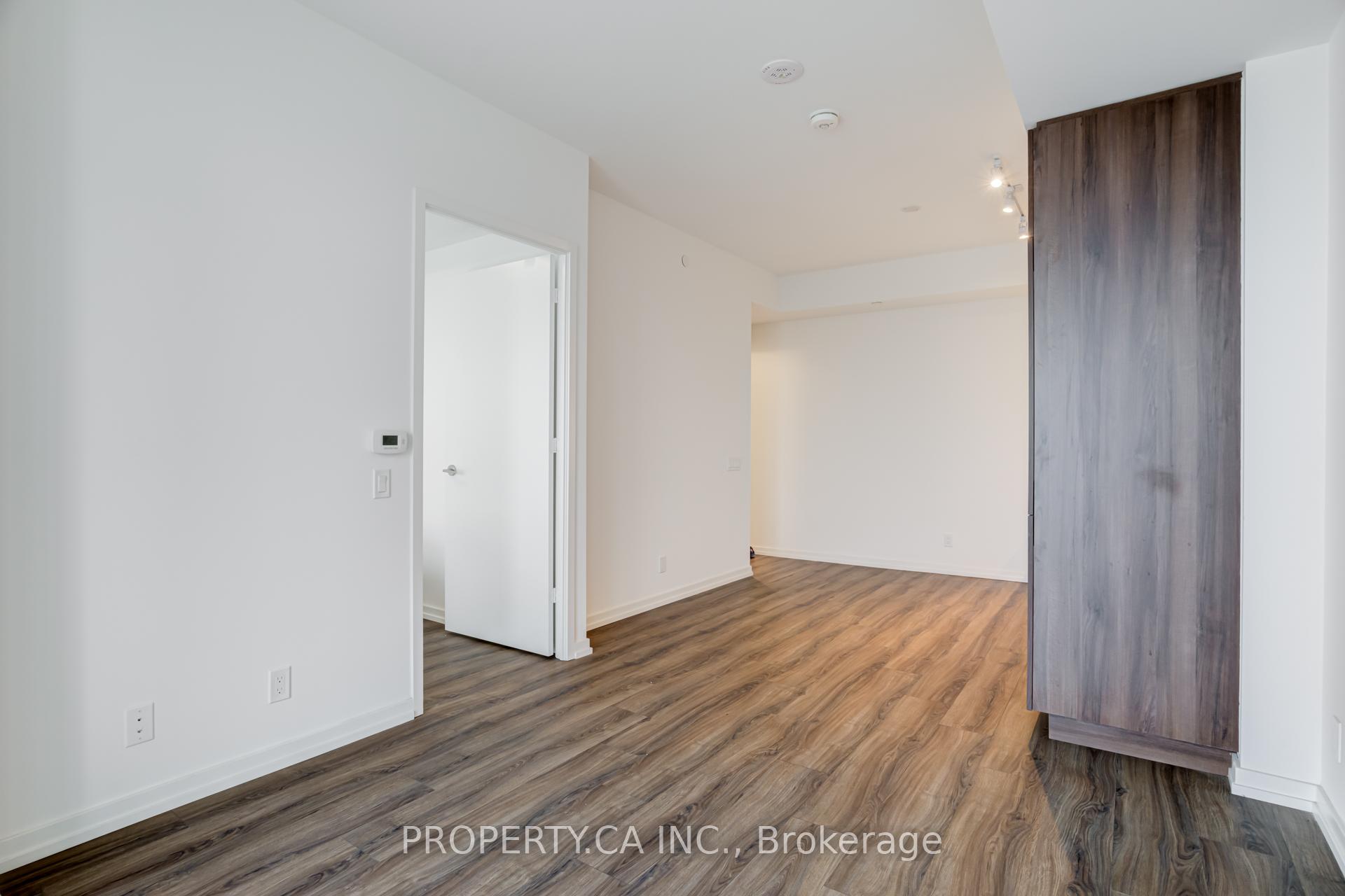 7890 Jane Street 1201