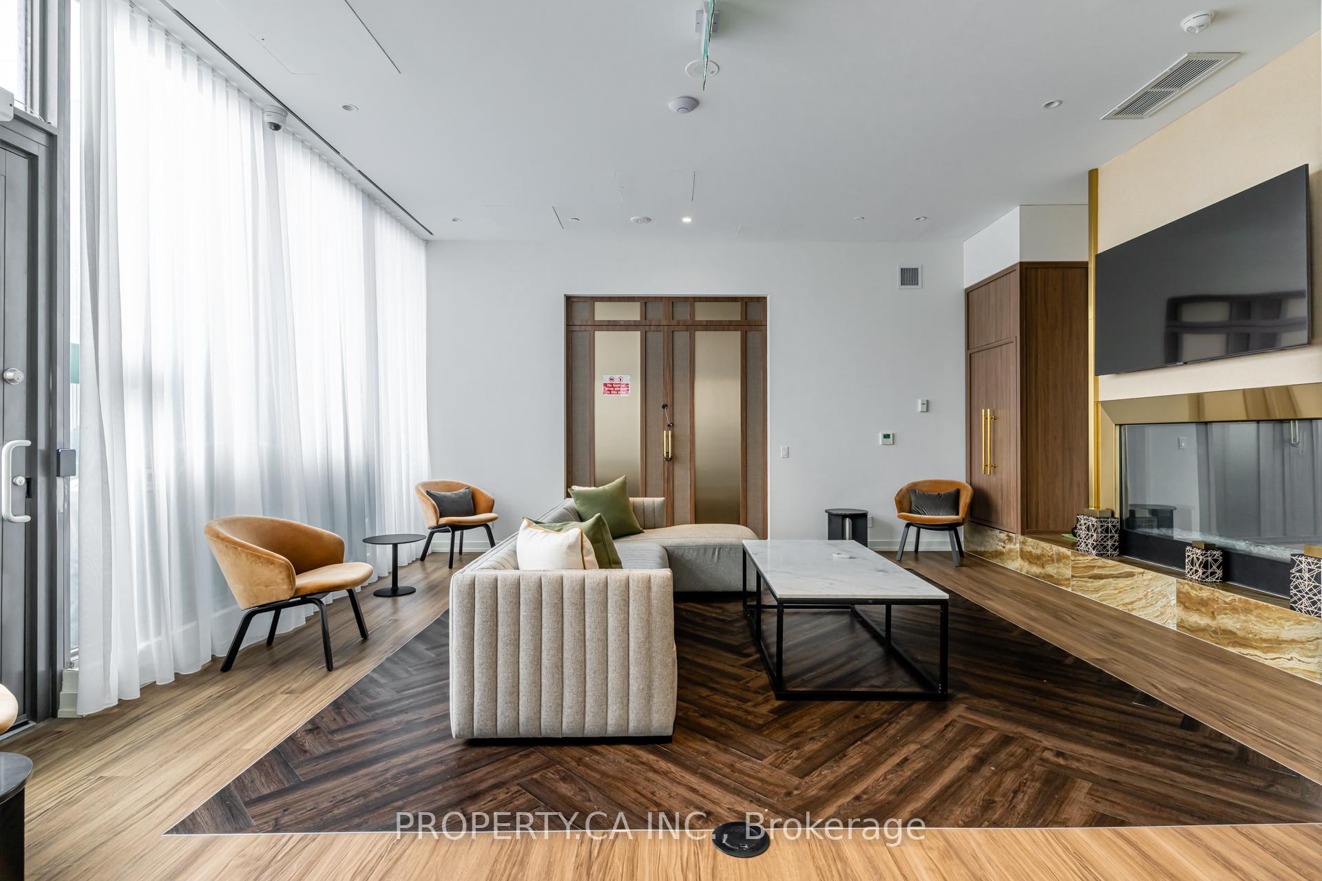 7890 Jane Street 1201