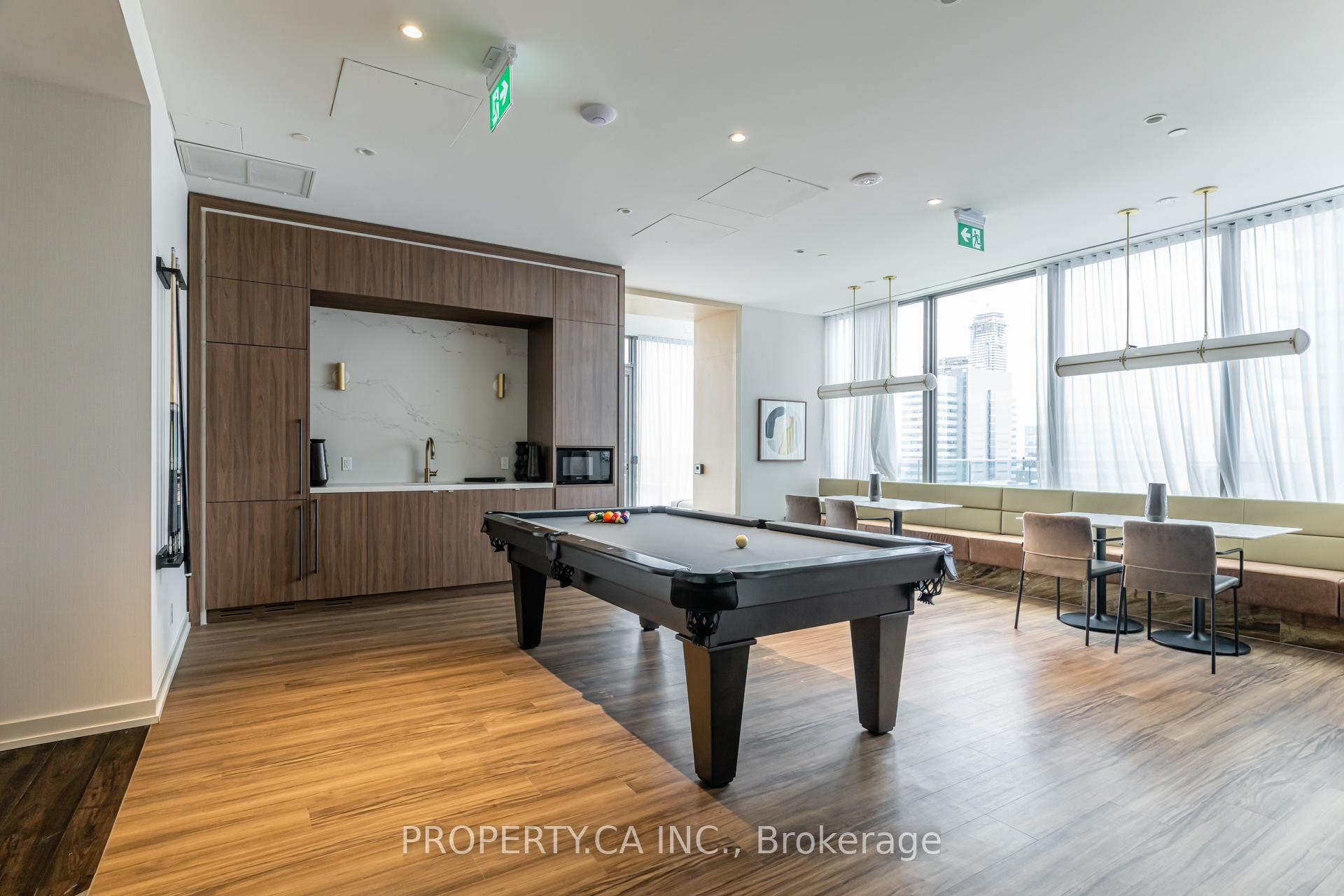 7890 Jane Street 1201