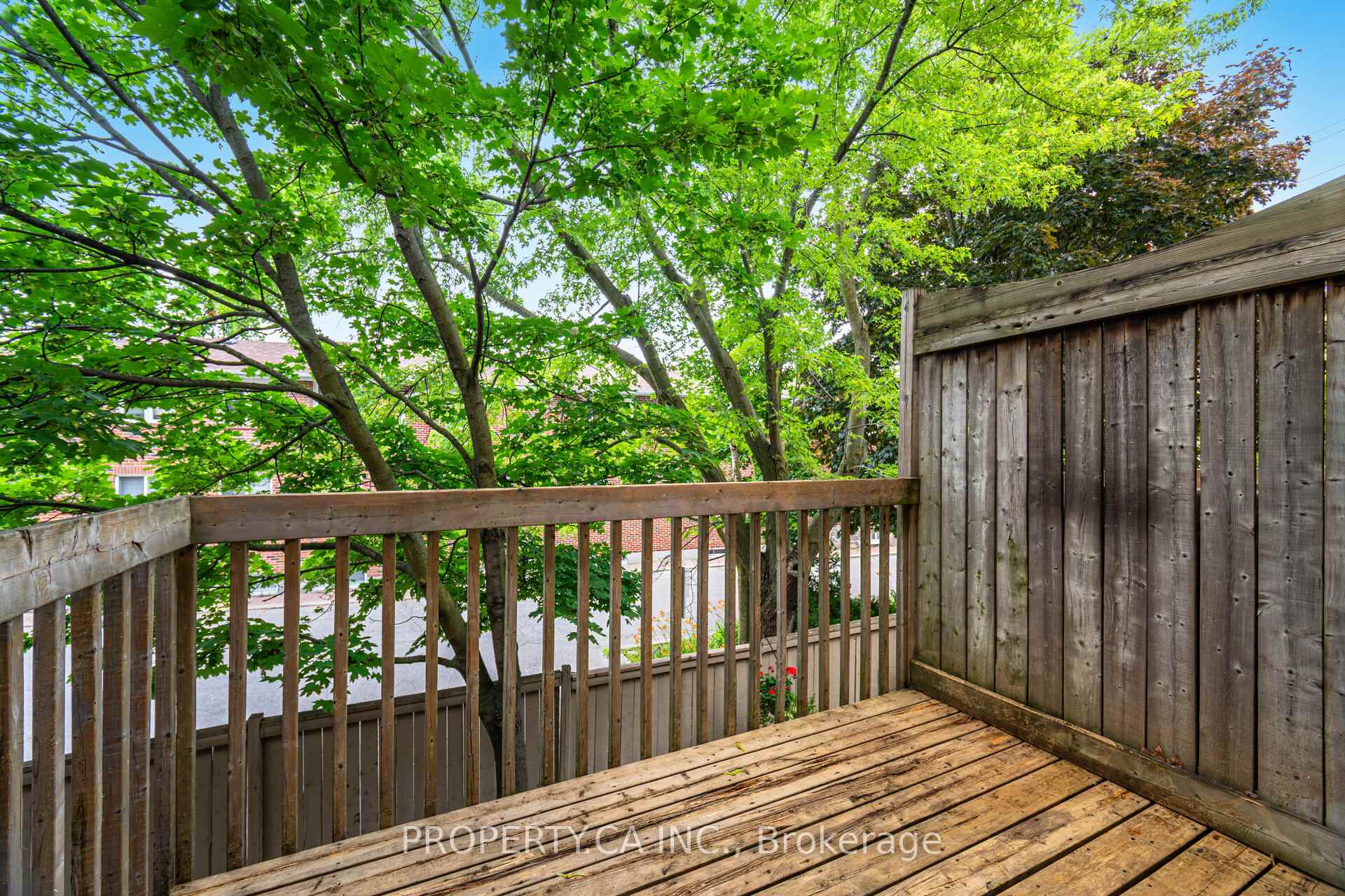 8038 Yonge Street 25