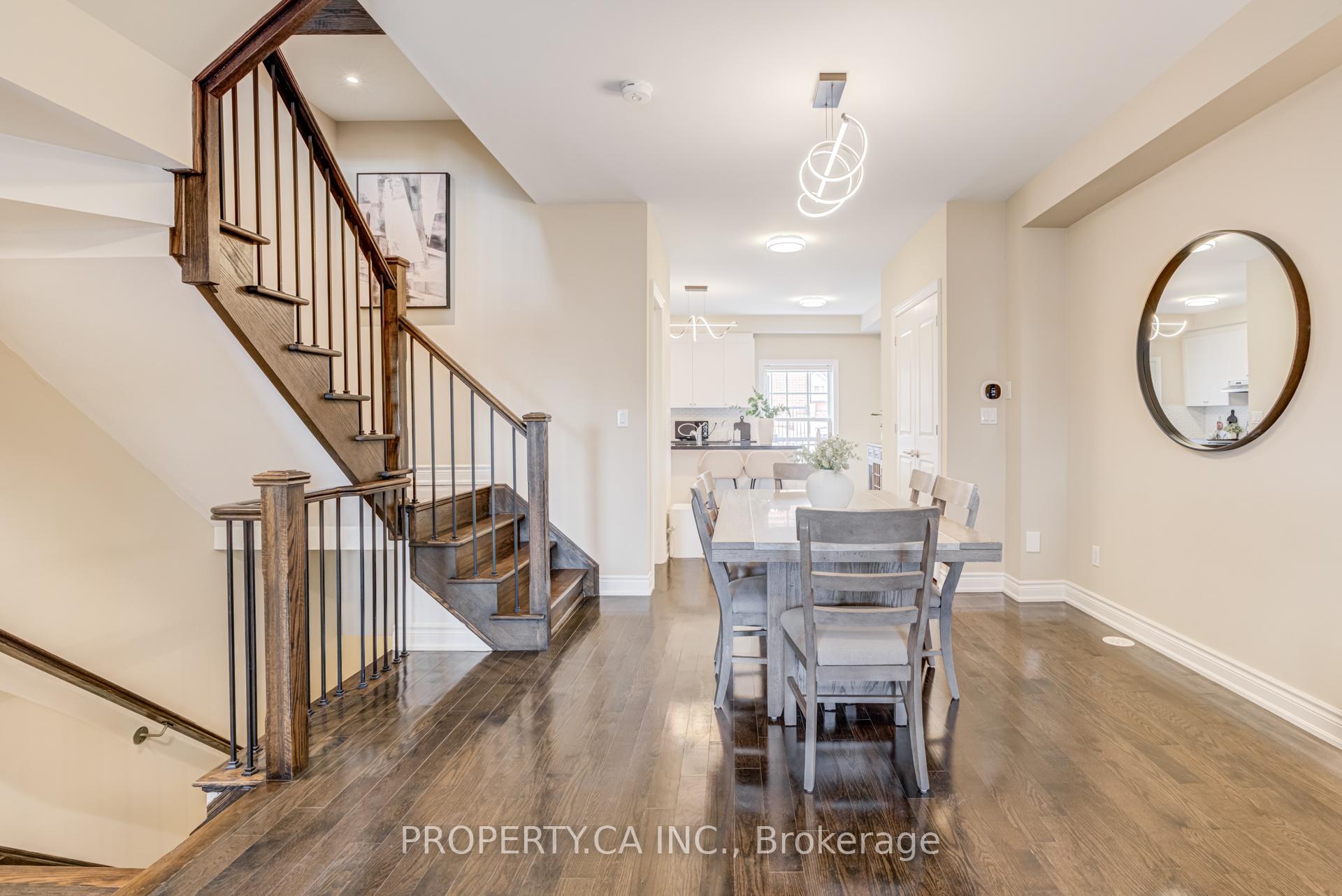 10060 Keele Street 16