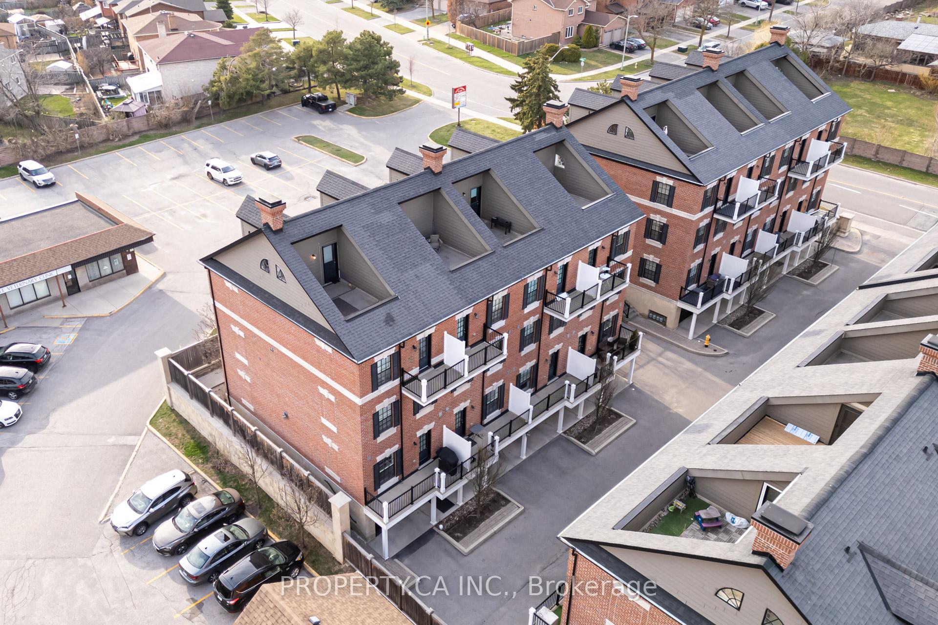 10060 Keele Street 16