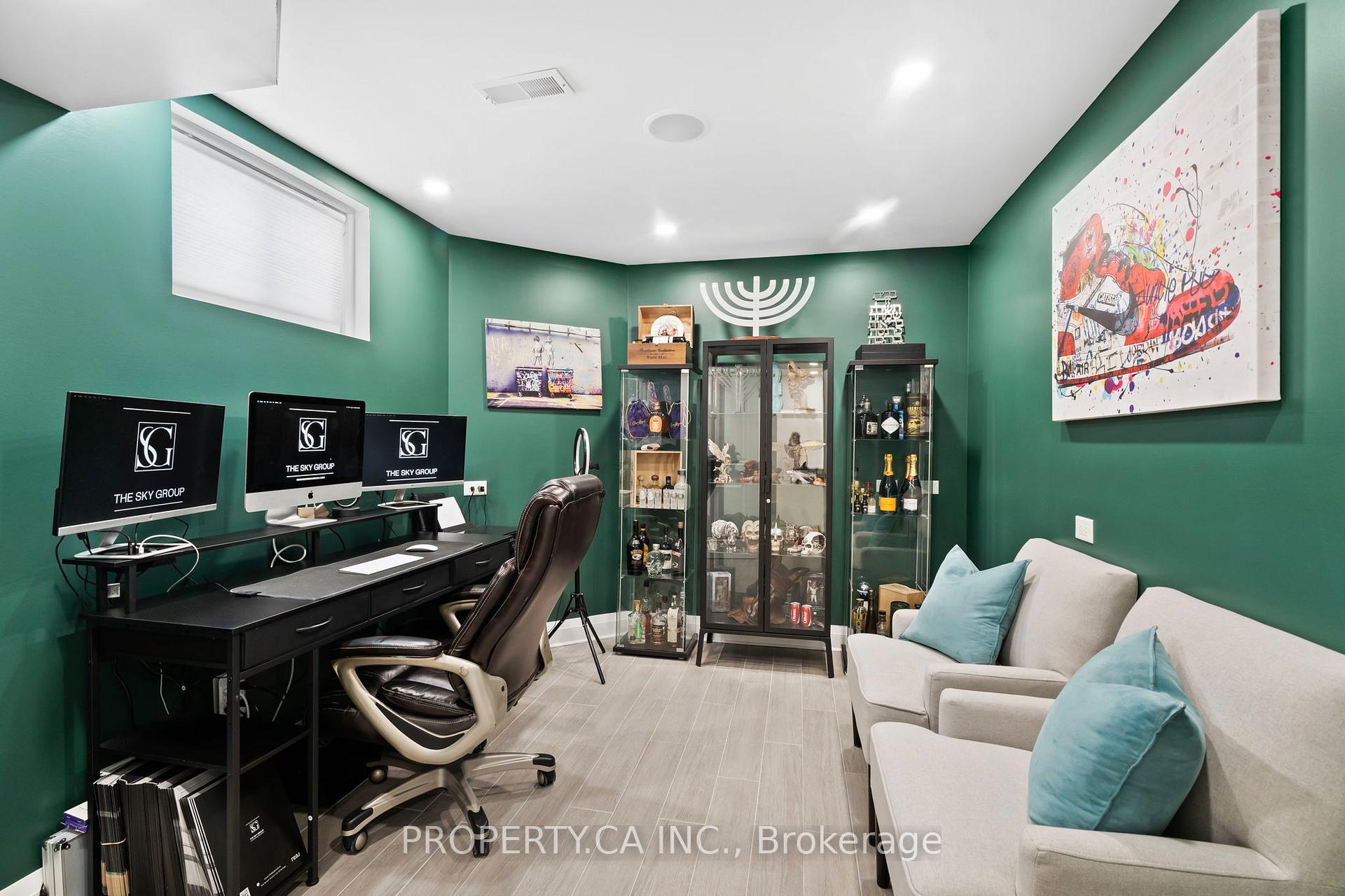 44 Andrew Hill Drive