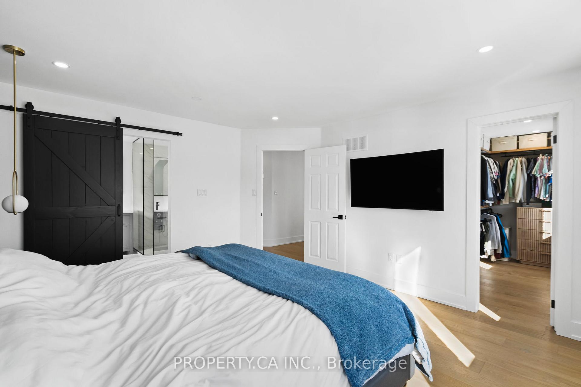 44 Andrew Hill Drive