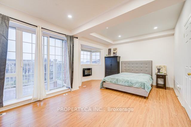 15 Cornell Meadows Avenue A206