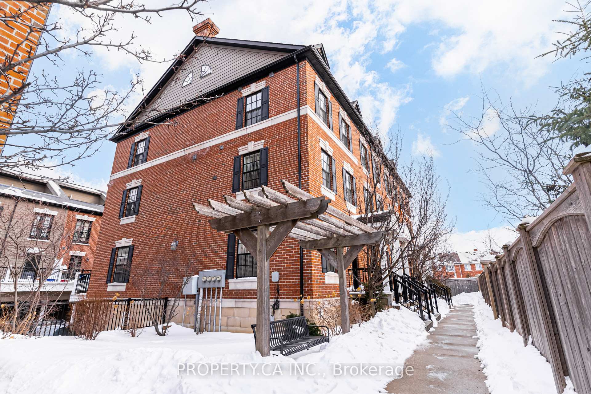 10060 Keele Street 16