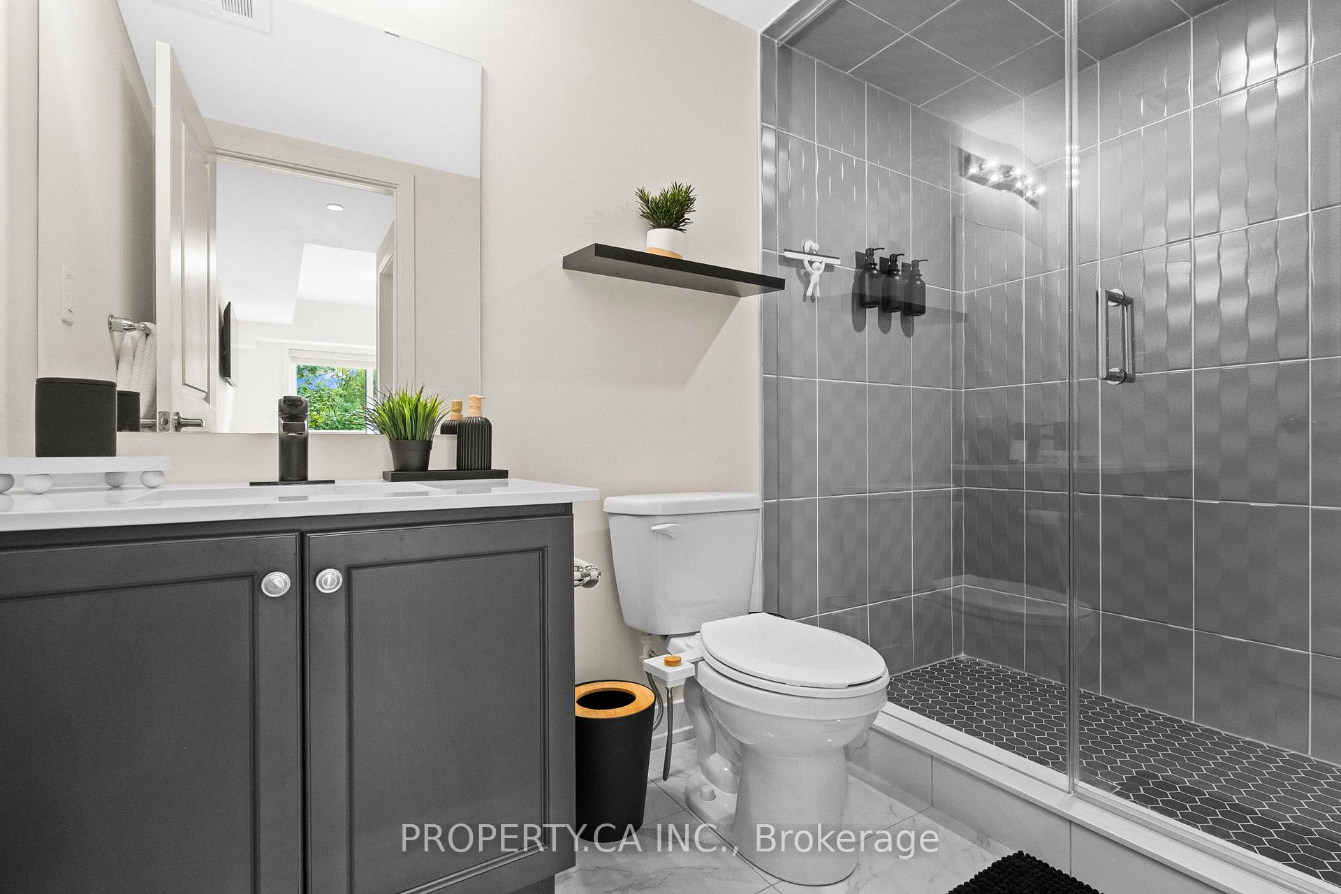 58 Elizabeth Street S 2207