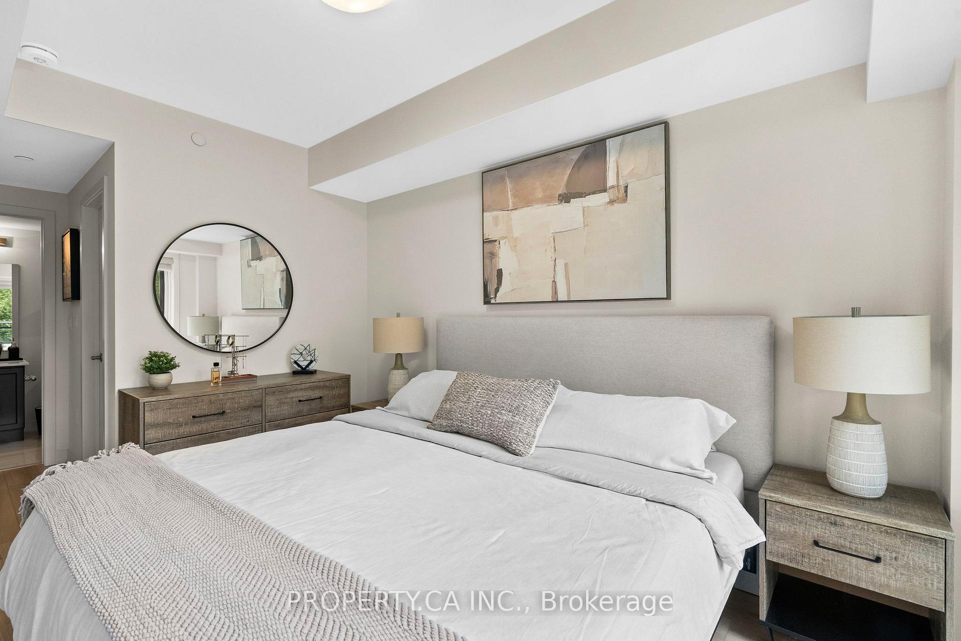 58 Elizabeth Street S 2207