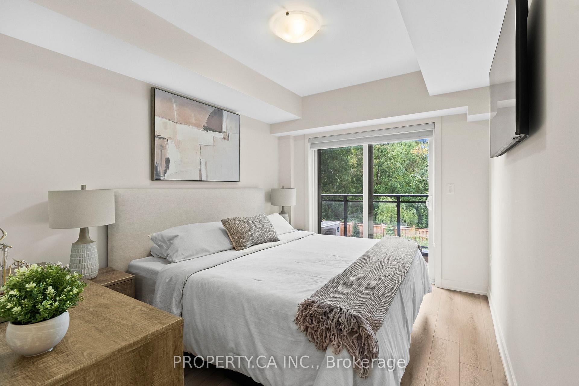 58 Elizabeth Street S 2207