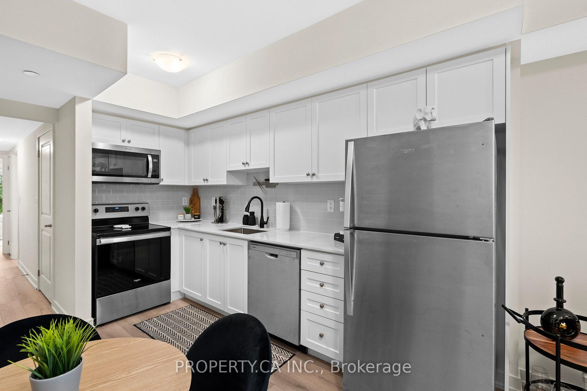 58 Elizabeth Street S 2207