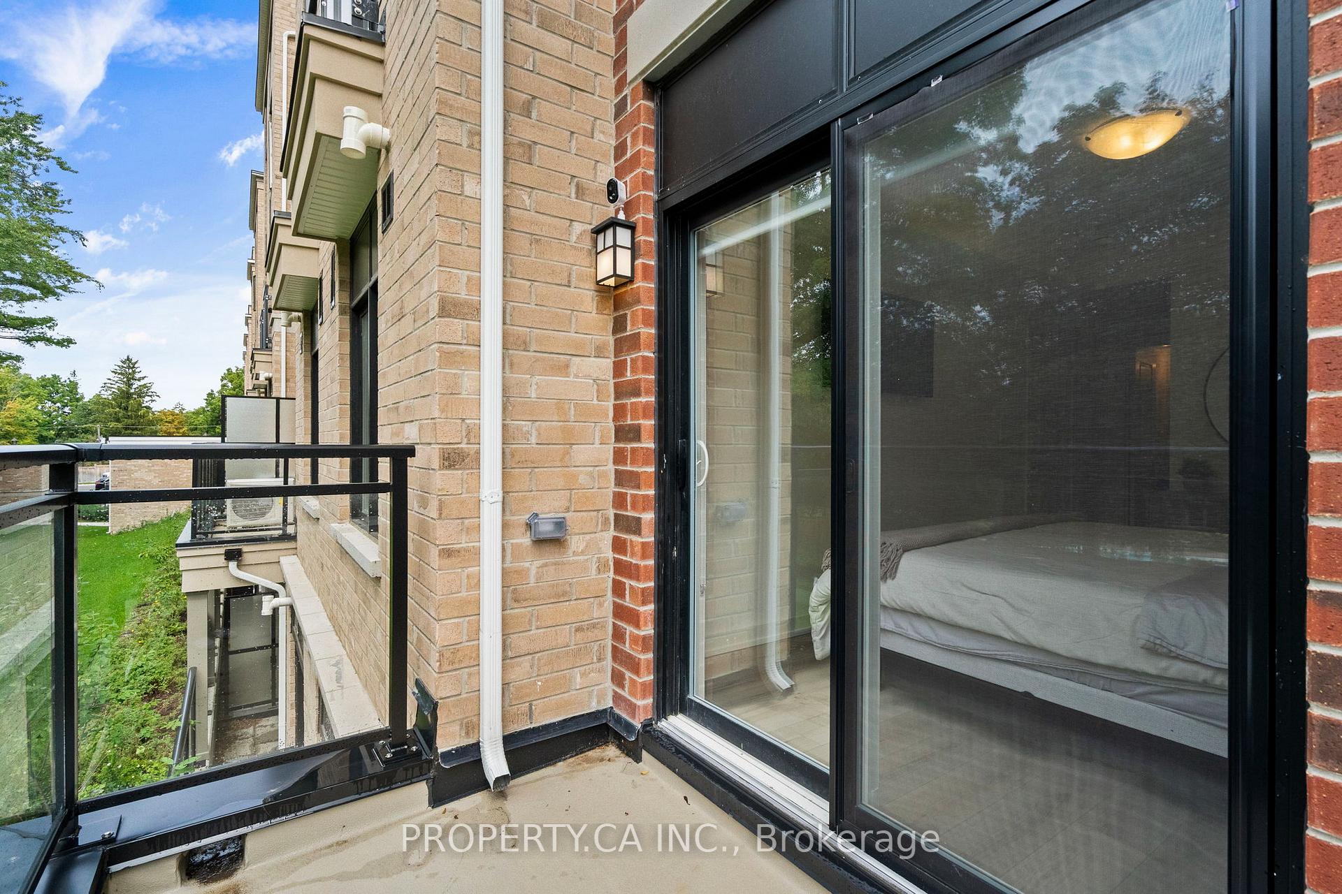 58 Elizabeth Street S 2207