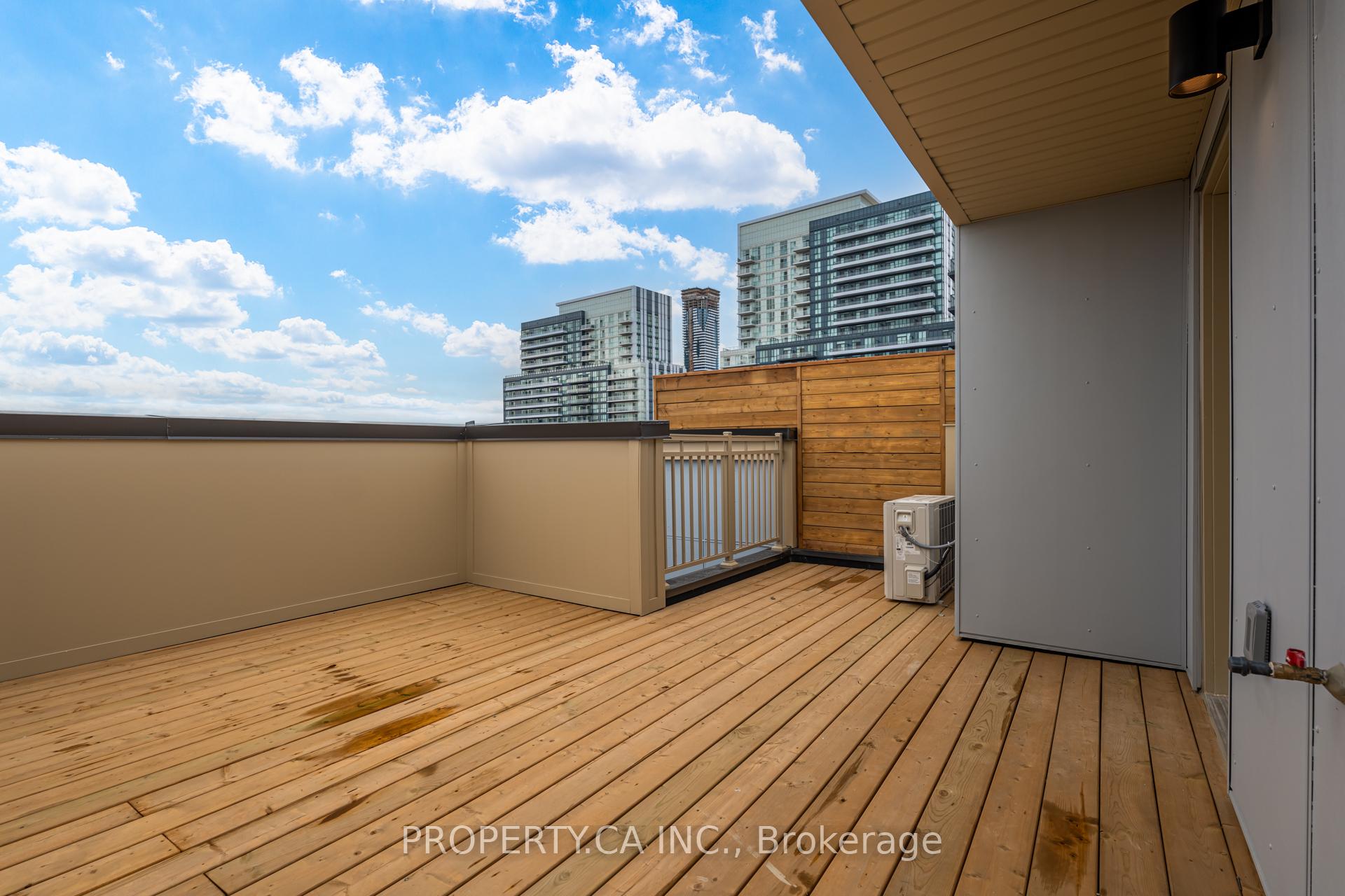 80 Honeycrisp Crescent TH377