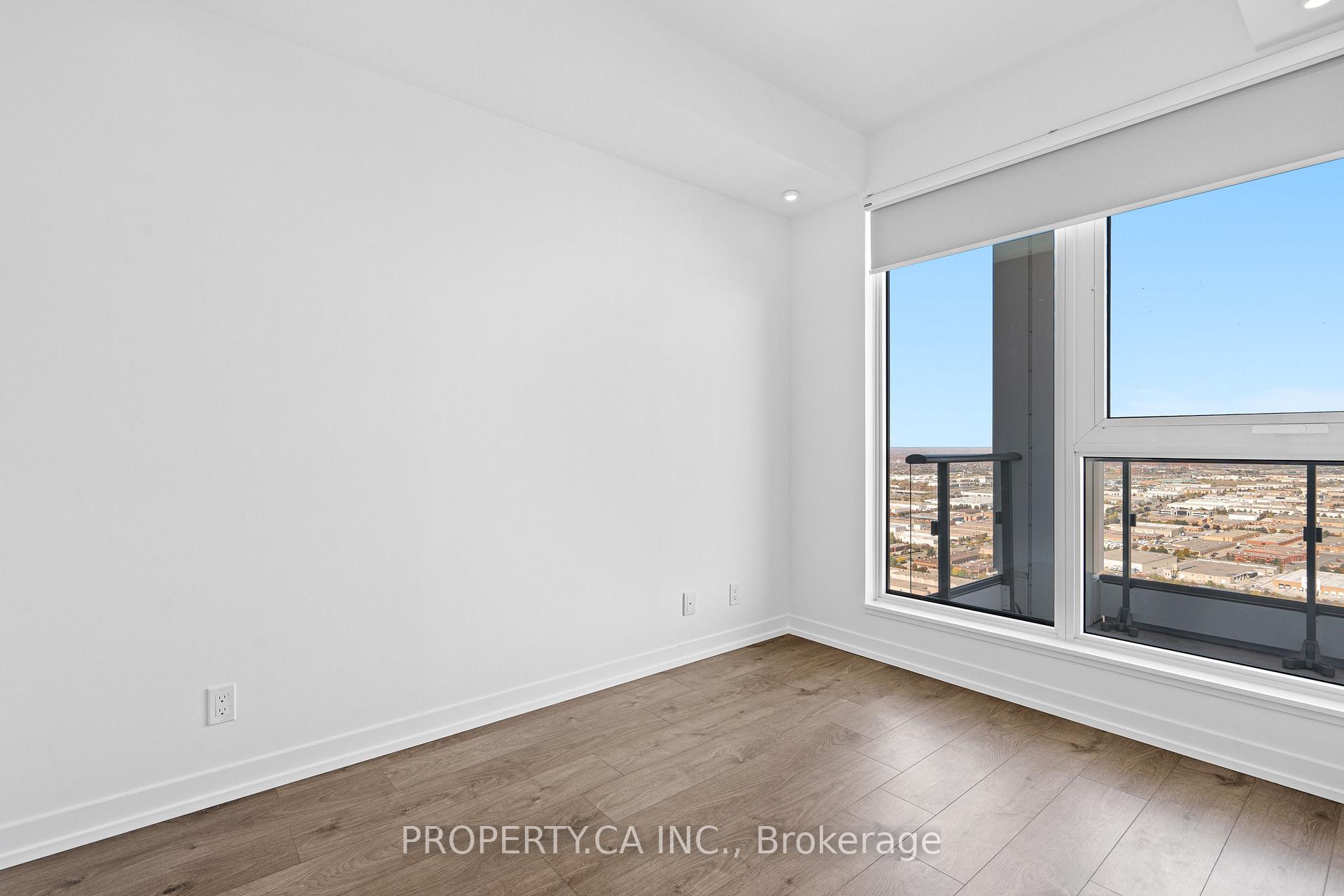 950 Portage Parkway 4915