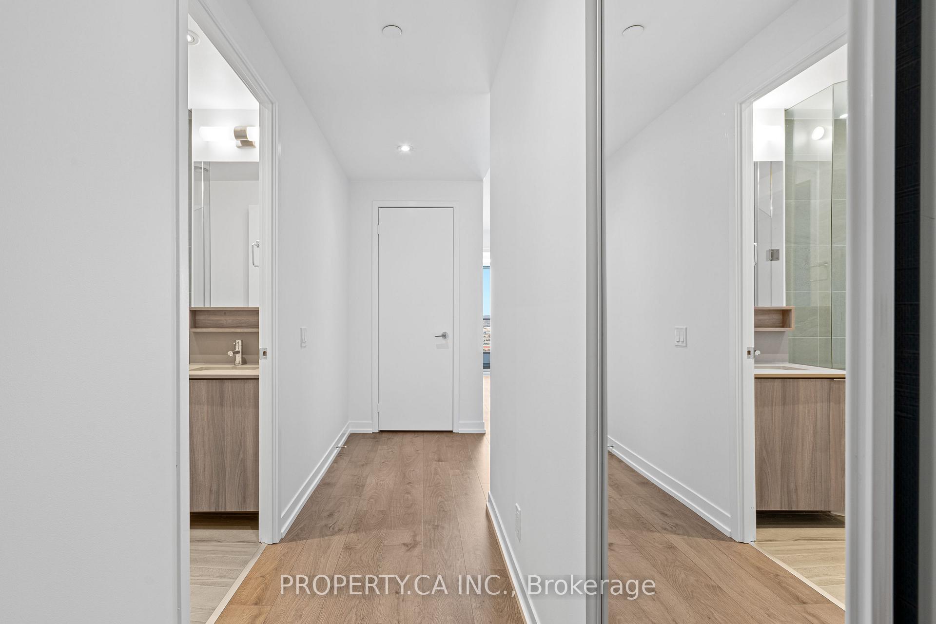 950 Portage Parkway 4915