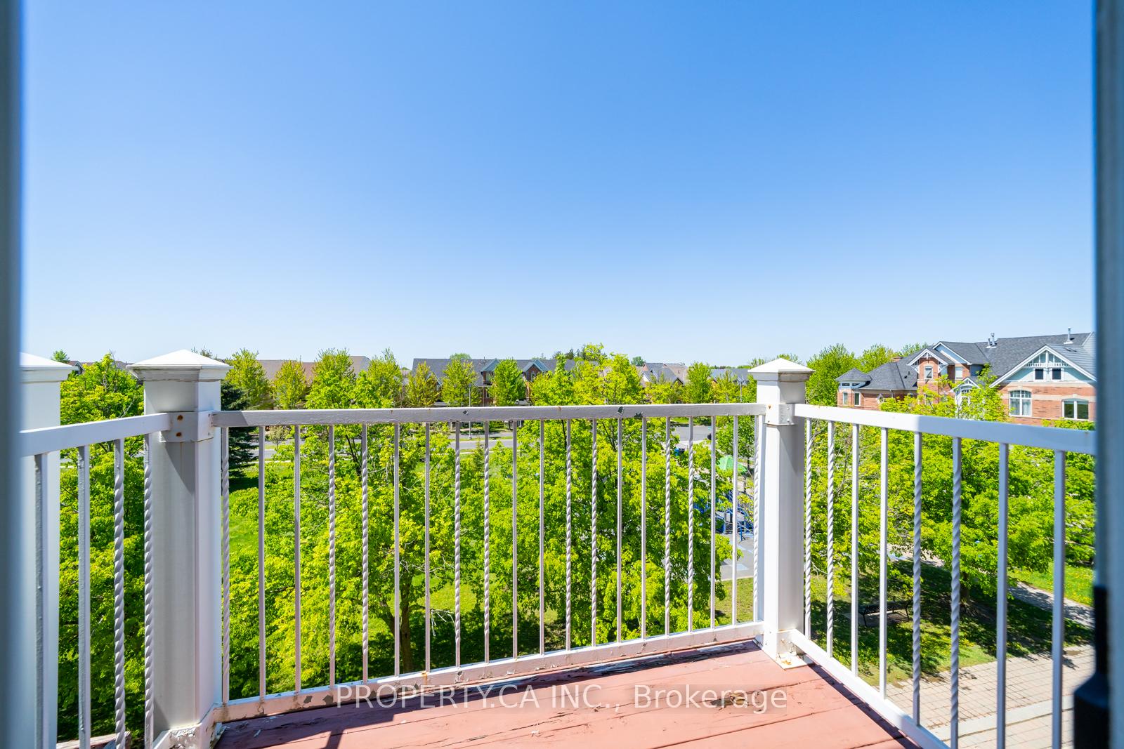15 Cornell Meadows Avenue A206
