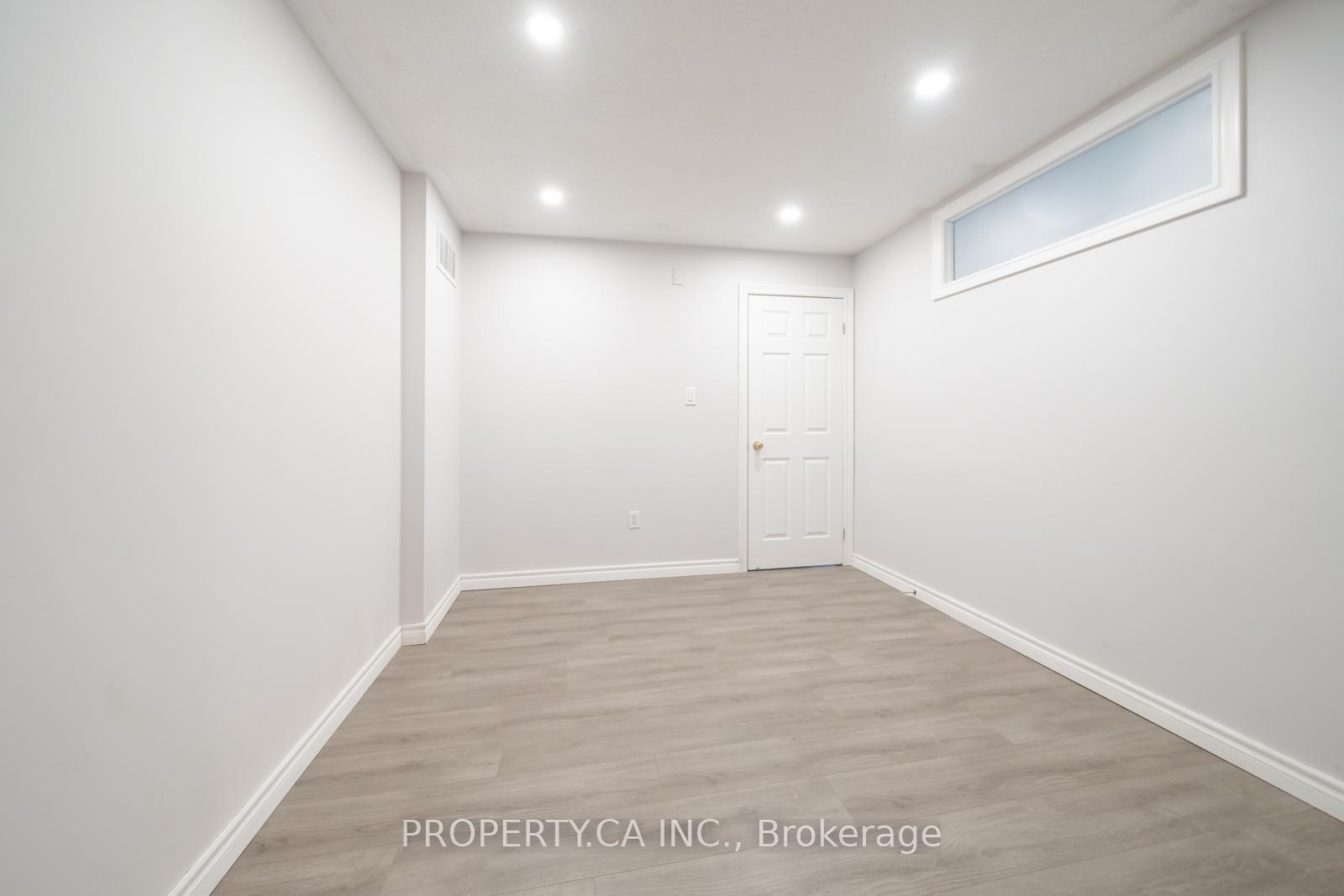 15 Cornell Meadows Avenue A206