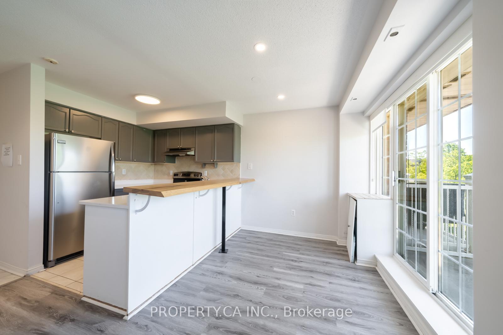 15 Cornell Meadows Avenue A206