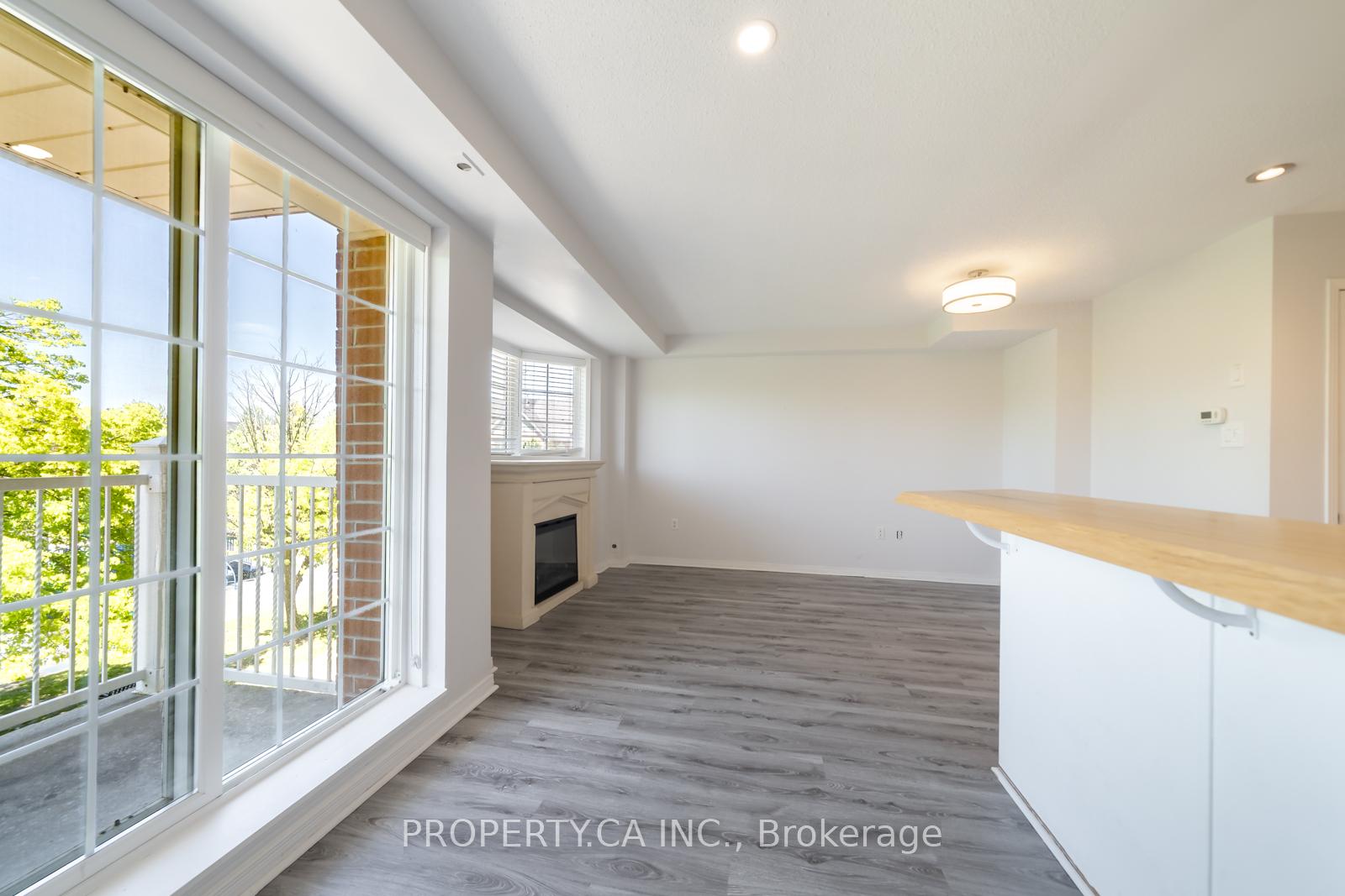 15 Cornell Meadows Avenue A206