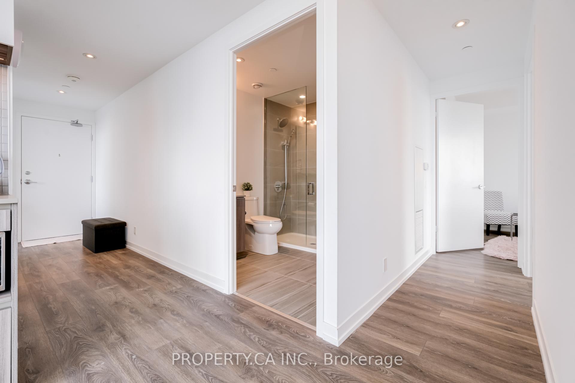 898 Portage Parkway 1602
