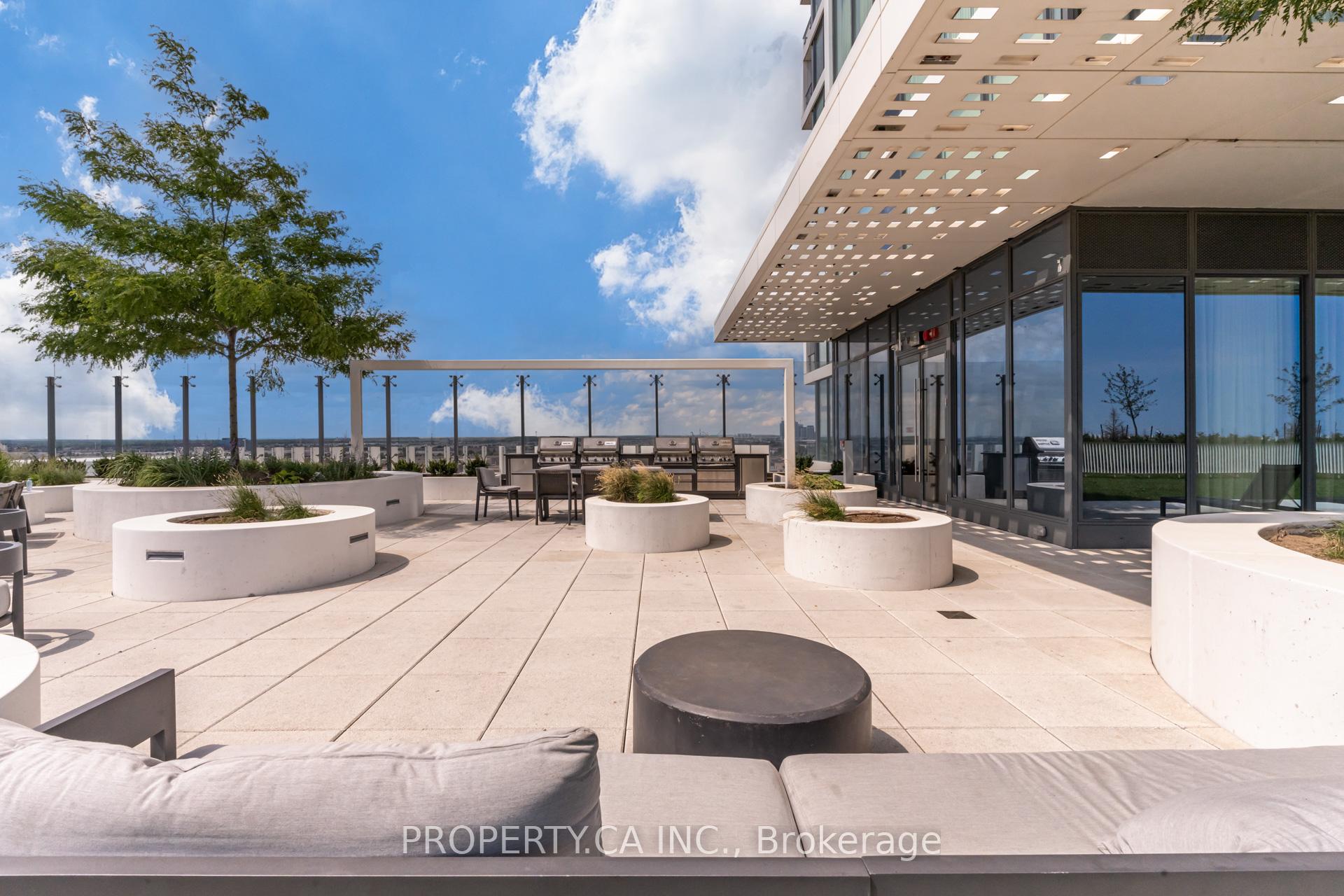 898 Portage Parkway 1602