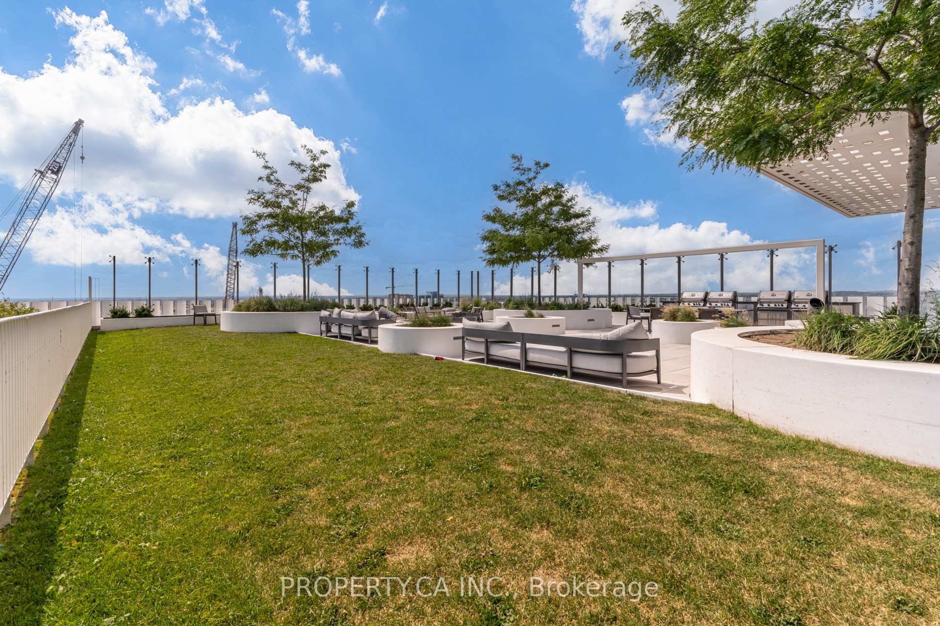 898 Portage Parkway 1602