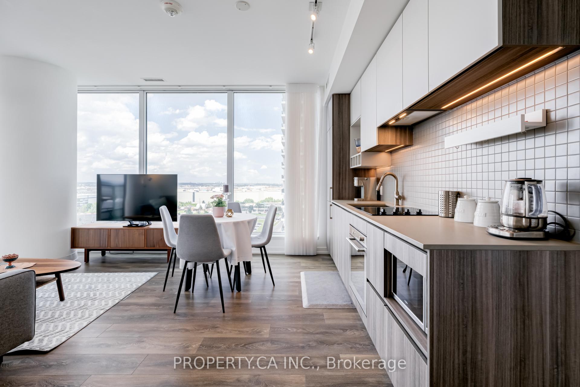 898 Portage Parkway 1602